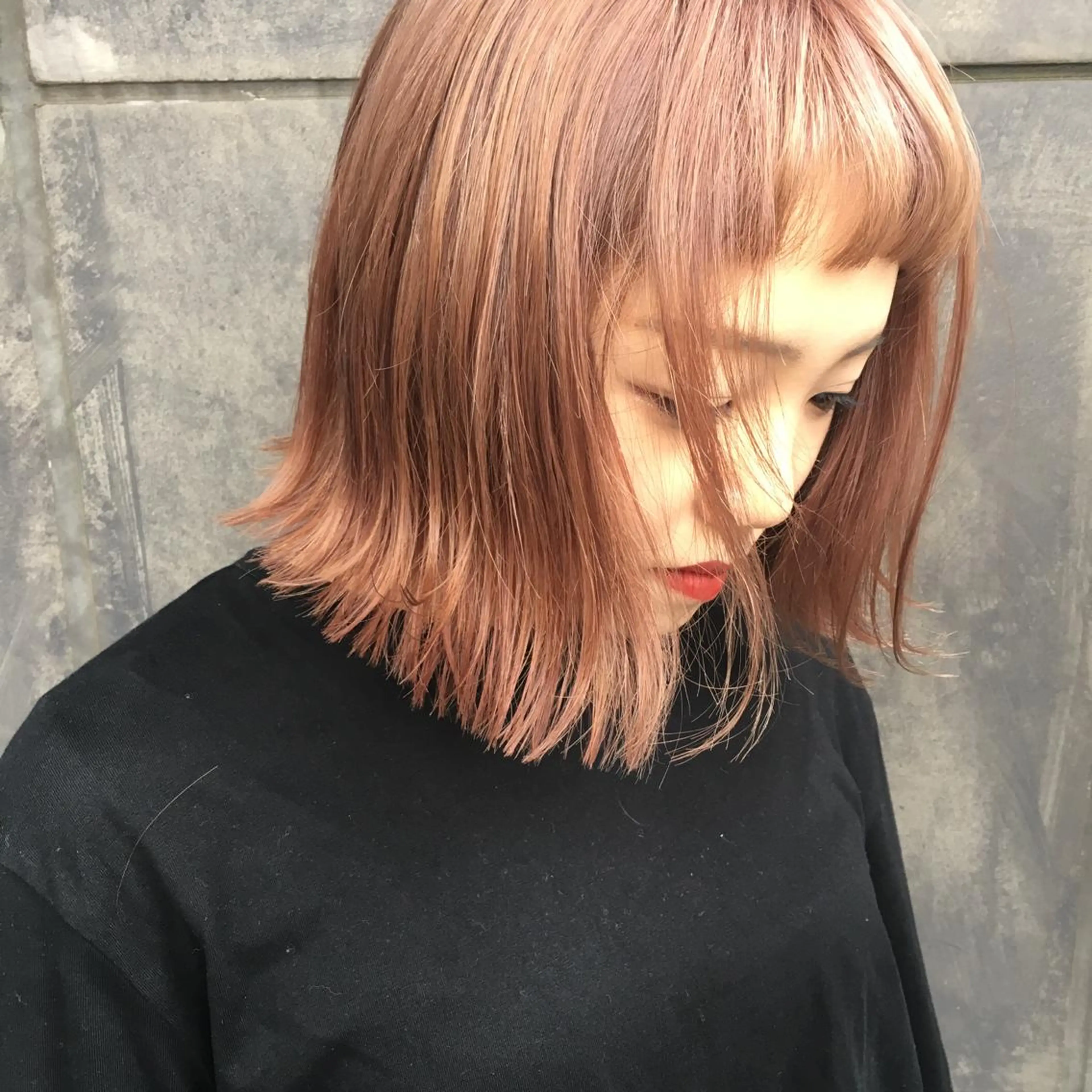 ショート カラー ベージュカラー ピンクカラー ピンクベージュ レイヤーカット BLend 渋谷のヘアスタイル