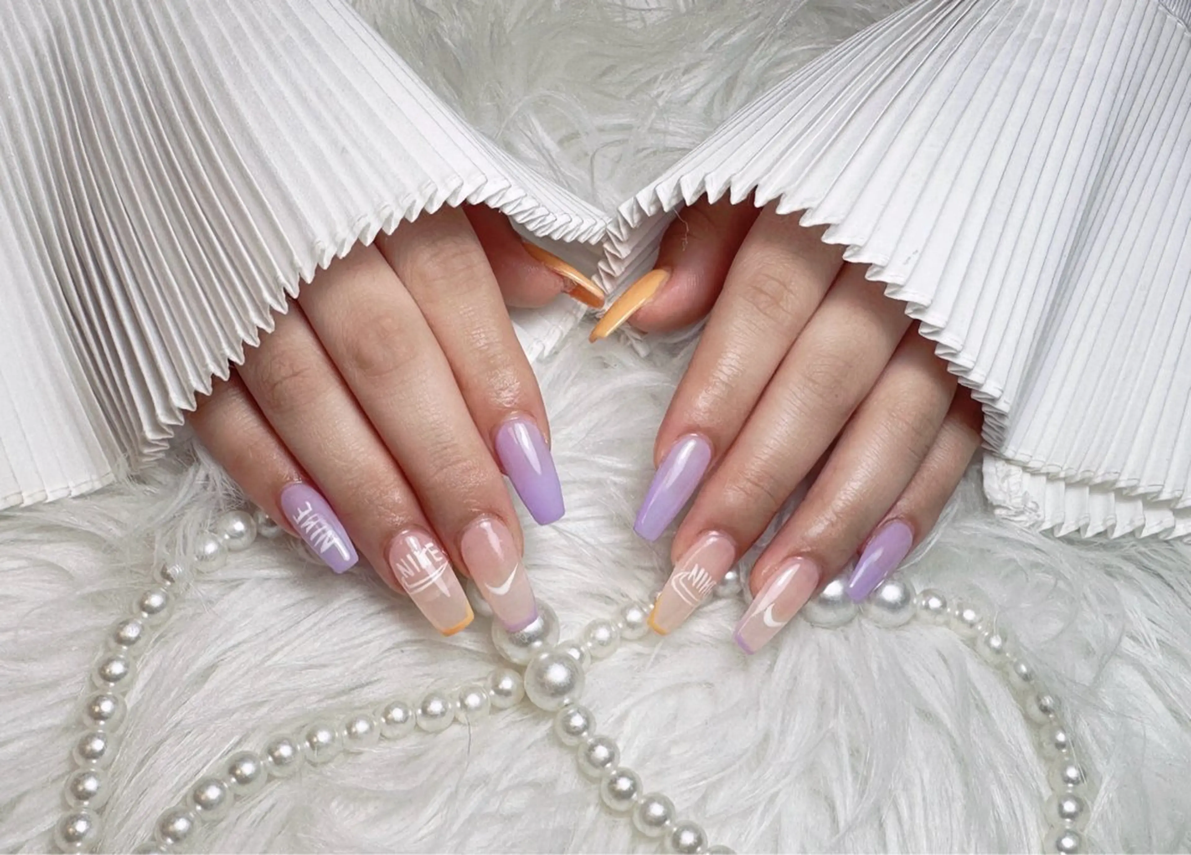 ネイル ハンドネイル ☁️Minmin Tsuki💙🩵のネイルデザイン