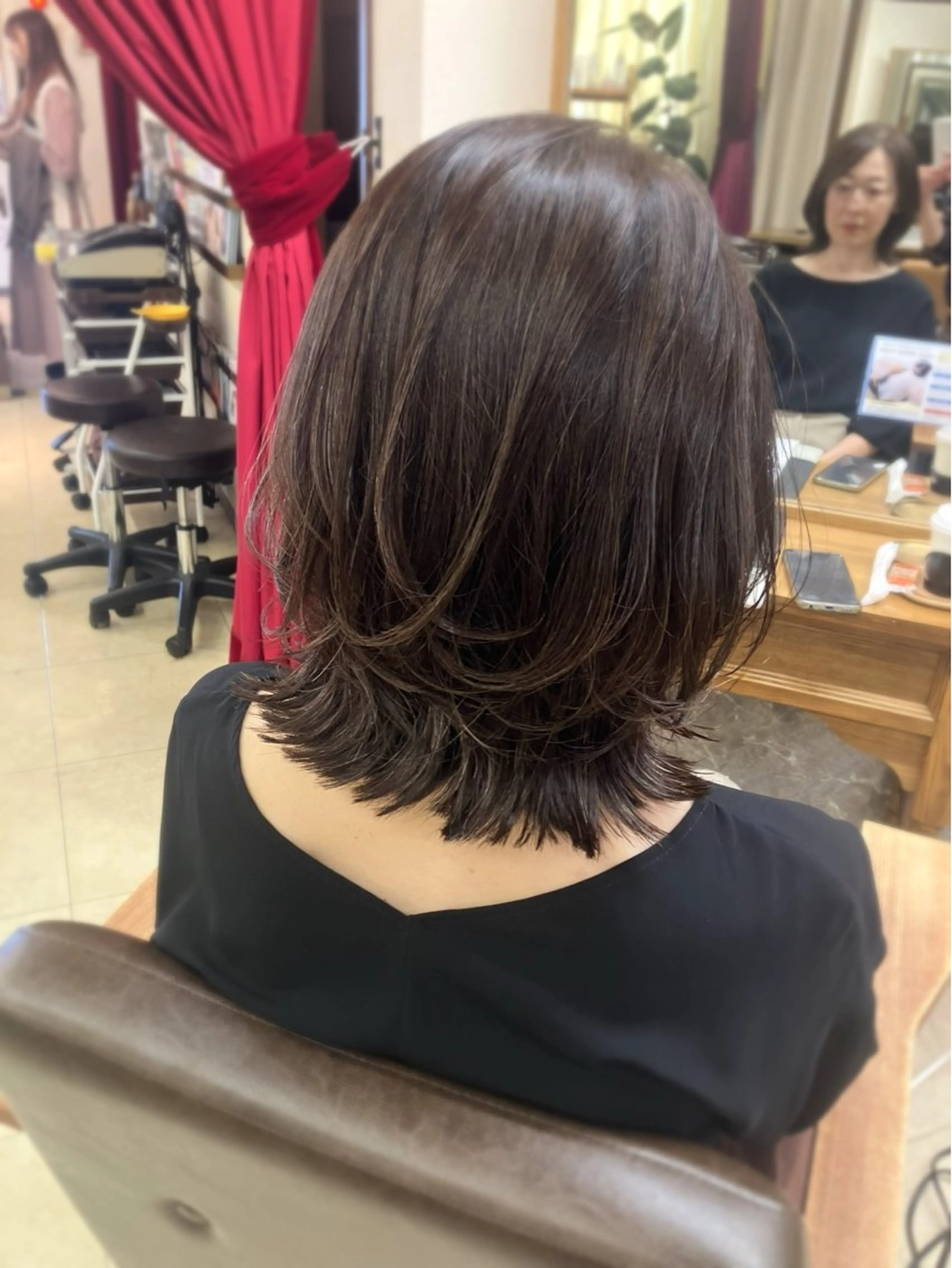 ミディアム くびれヘア 外ハネヘア coverhairbliss上尾所属・阿部 雲母のヘアスタイル