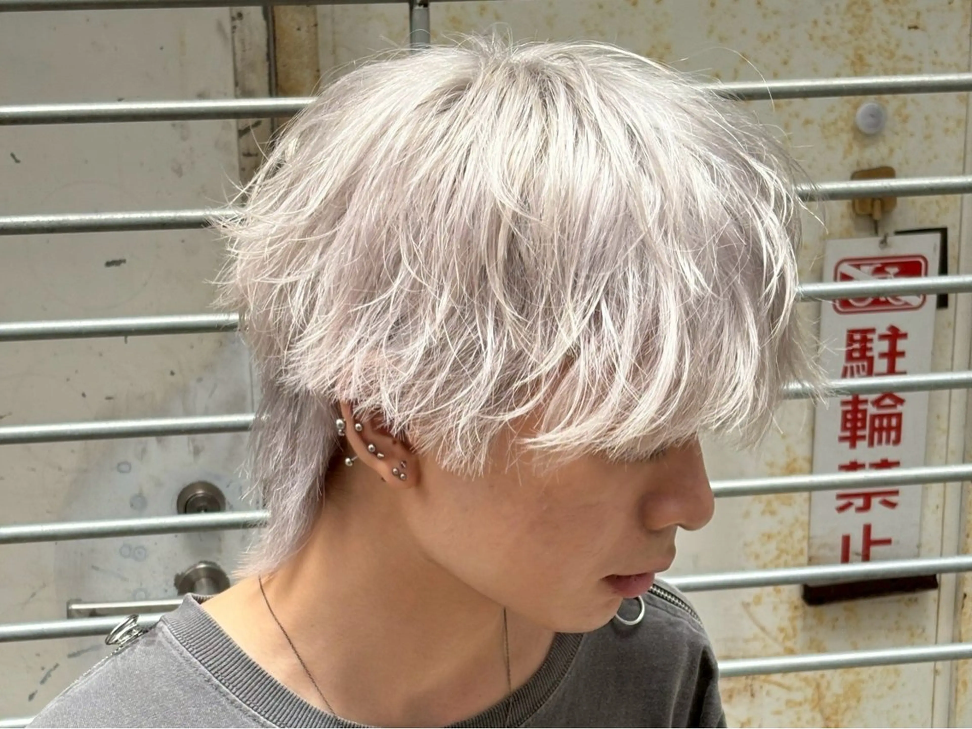 【メンズ限定👦🏻💙】カット＋ブリーチ＋カラーの写真