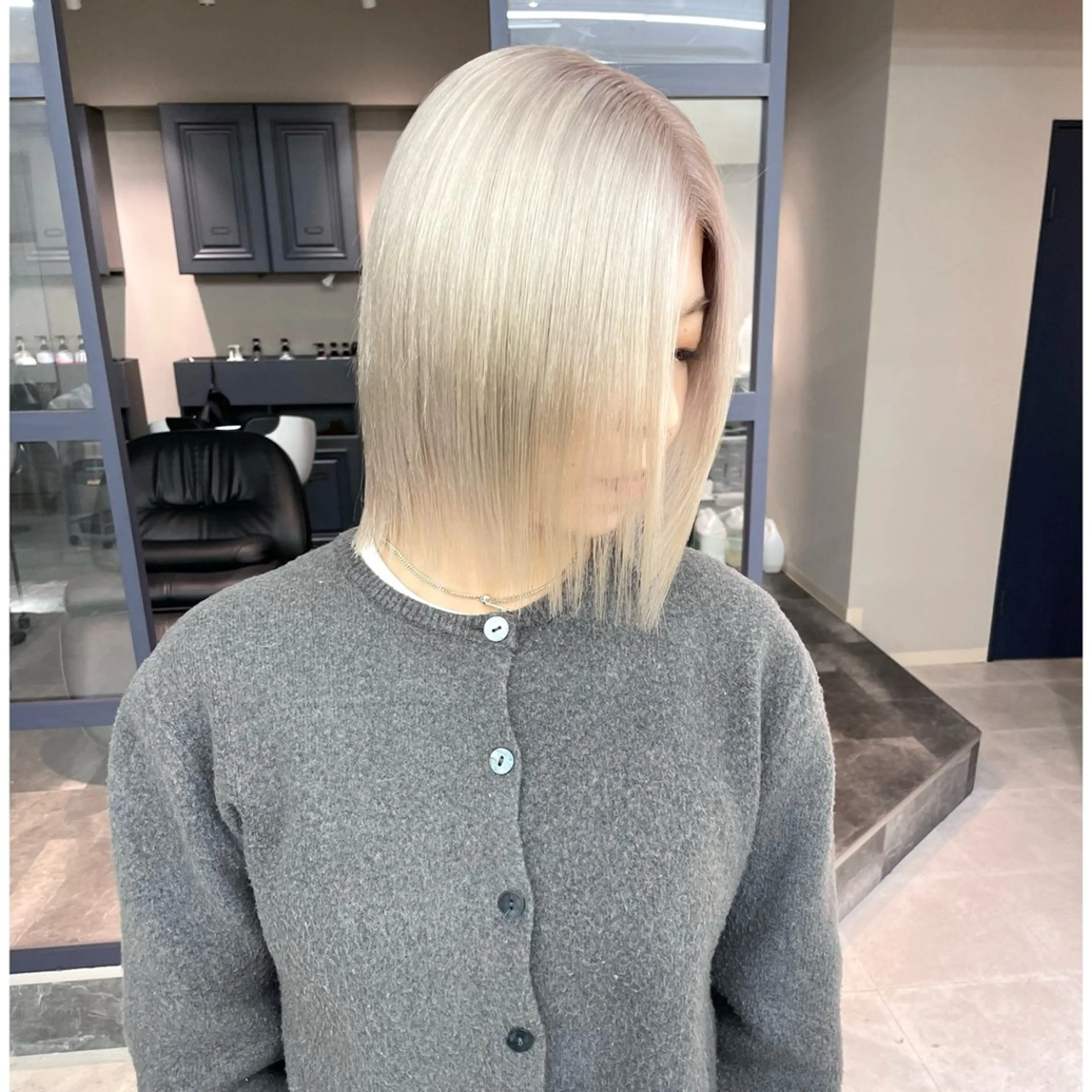 ミディアム カラー ブリーチ ヘアカラー メンズパーマ🔵 ハイトーン✨原田慎也のヘアスタイル