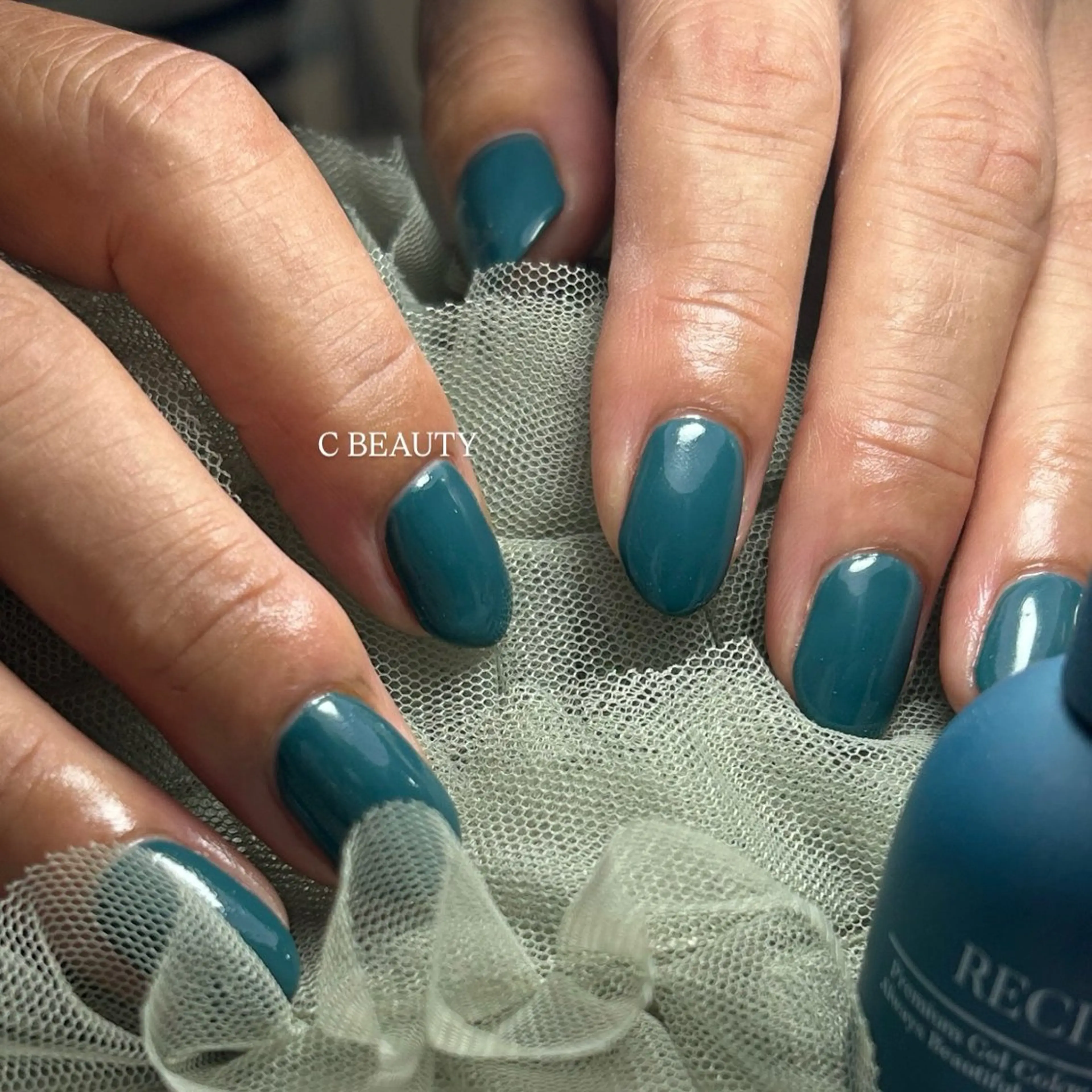 ネイル ワンカラーネイル C BEAUTY／ KAEDEのネイルデザイン