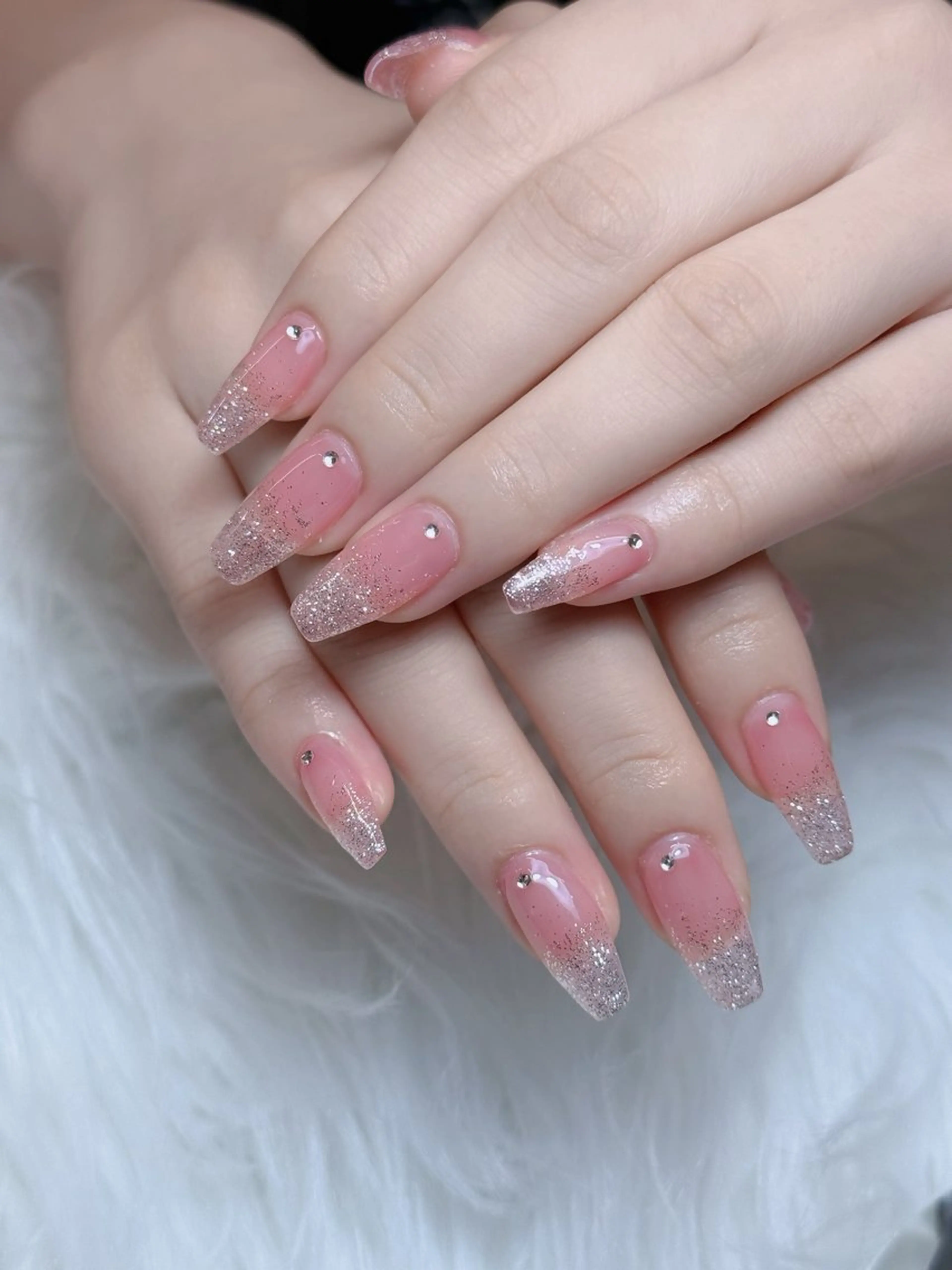 ネイル オーロラネイル チークネイル フットネイル フレンチネイル 韓国ネイル ハンドネイル Lumi Nailのネイルデザイン