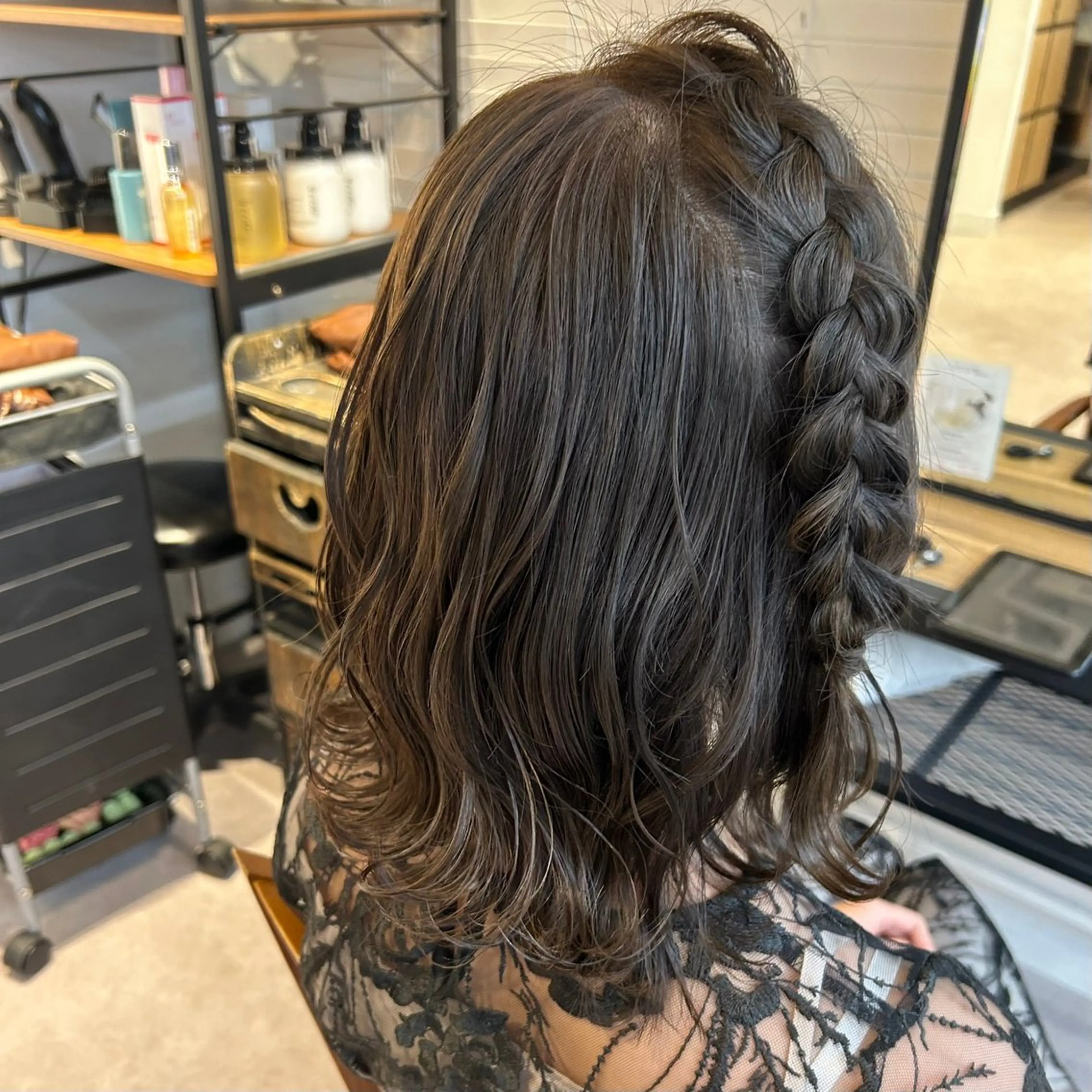 ミディアム ヘアアレンジ ヘアセット 🎀オタク美容師艶髪 カラーERINA🎀のヘアスタイル