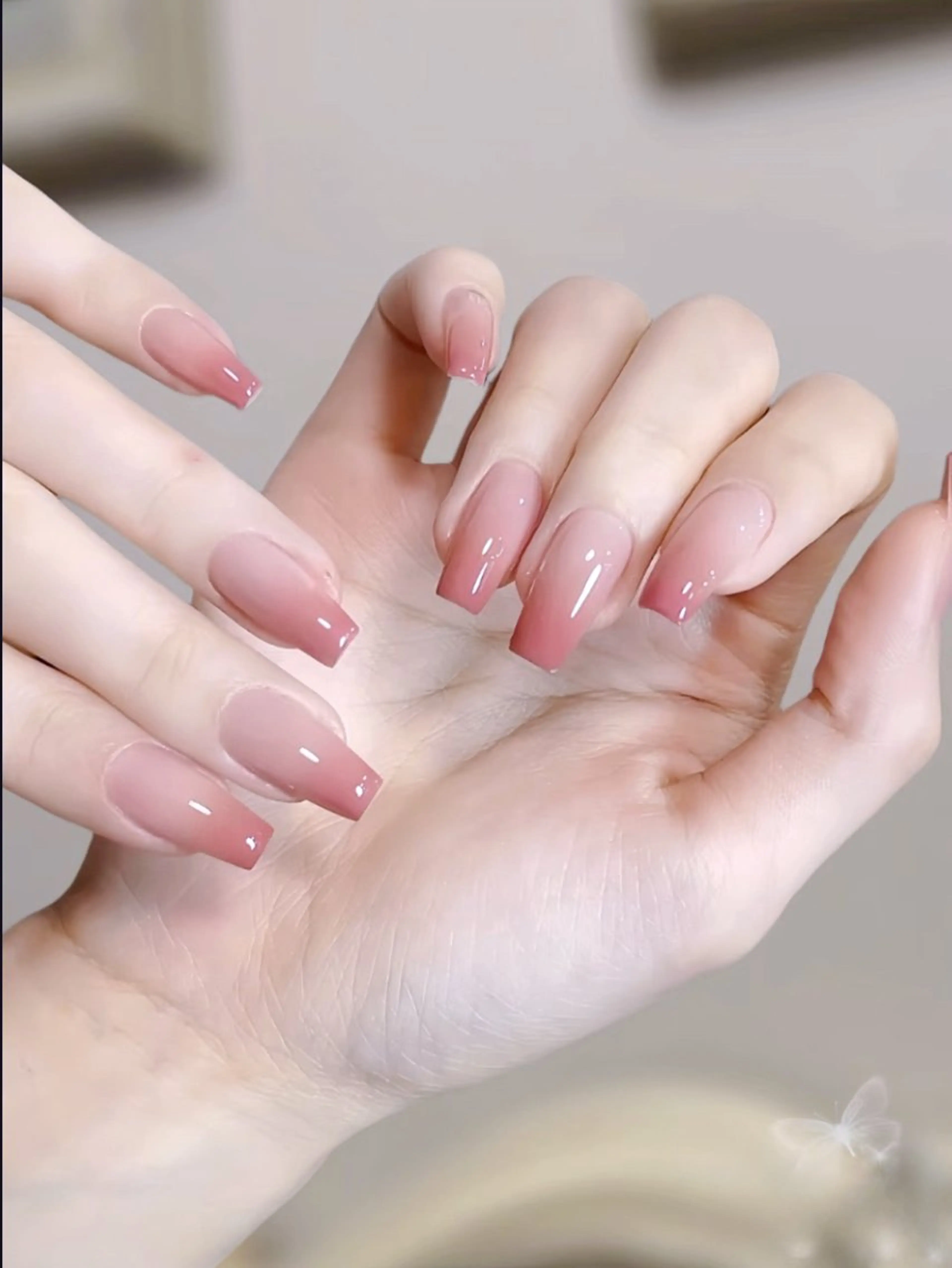 💗グラデーション/2色使用ワンカラー/ミラーの写真