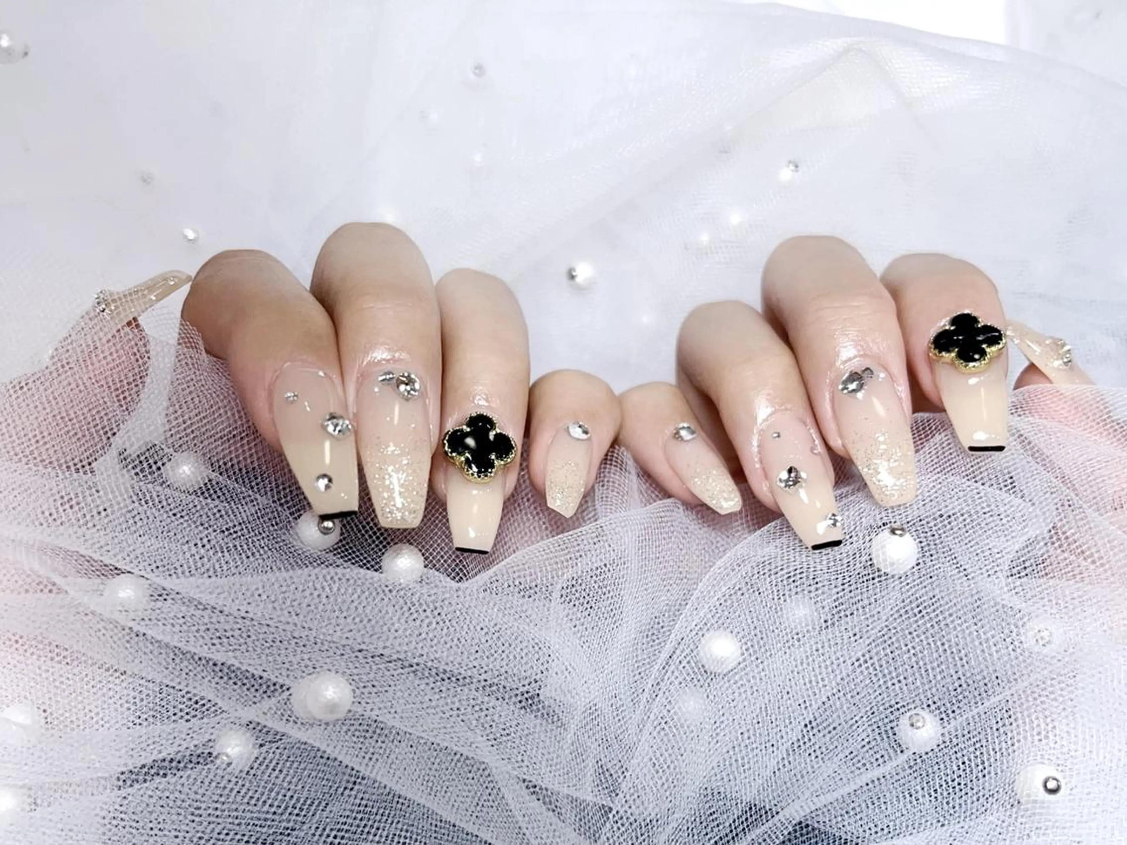 ネイル ハンドネイル Elegant beautyのネイルデザイン