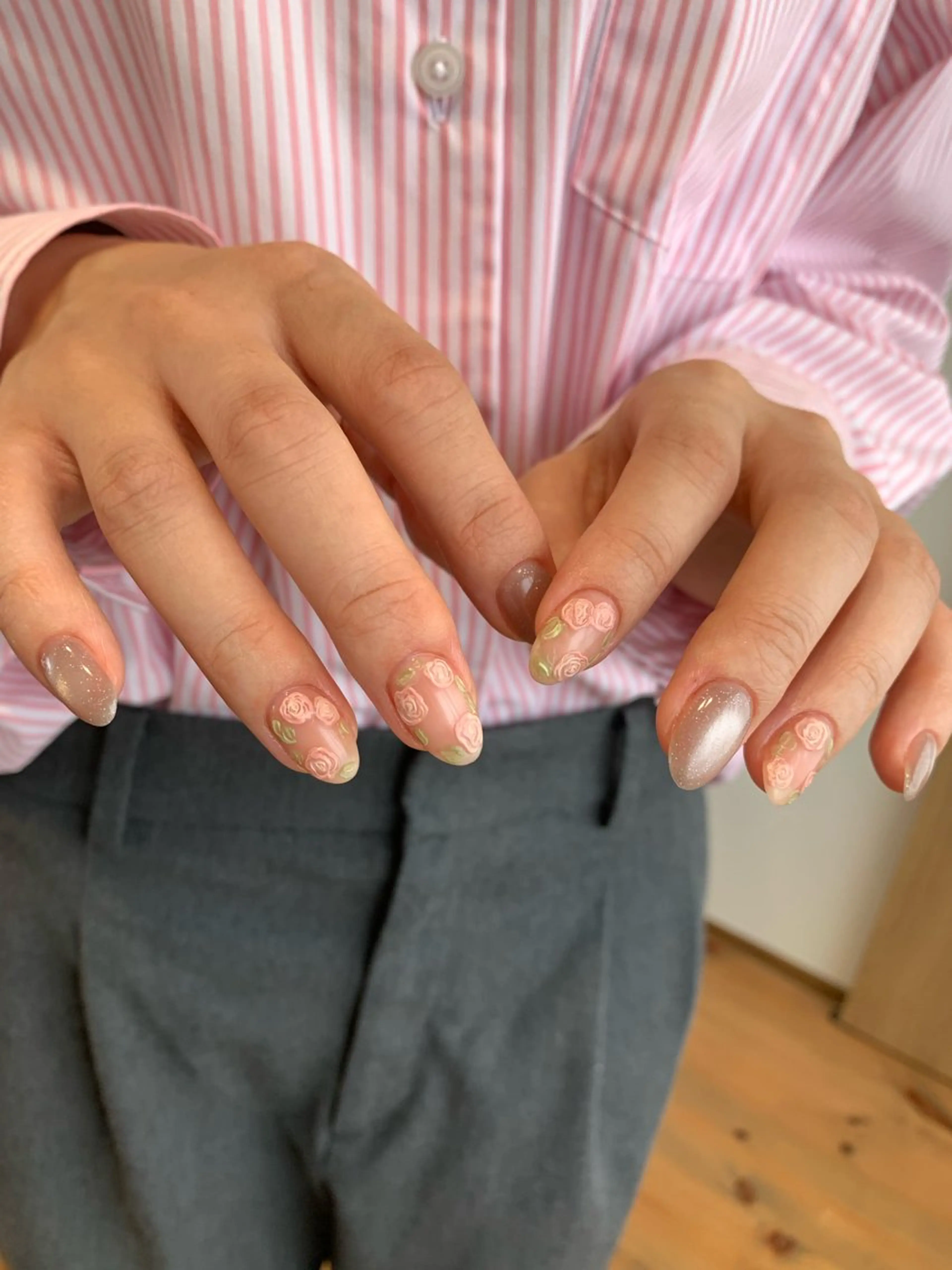 ネイル フラッシュネイル マグネットネイル ニュアンスネイル オフィスネイル シンプルネイル sufu. nail YUKIのネイルデザイン