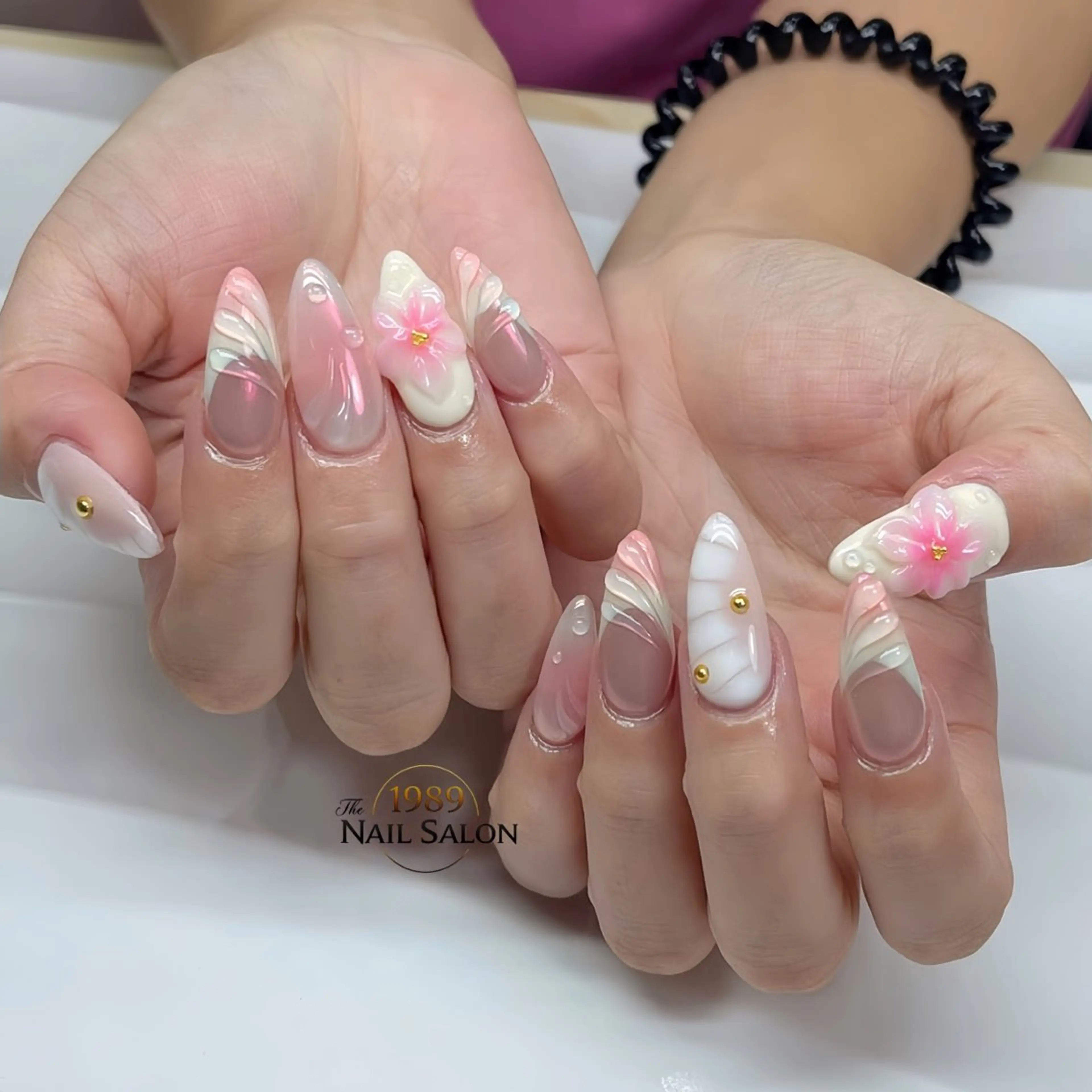 ネイル ハンドネイル The 1989 Nail Salonのネイルデザイン
