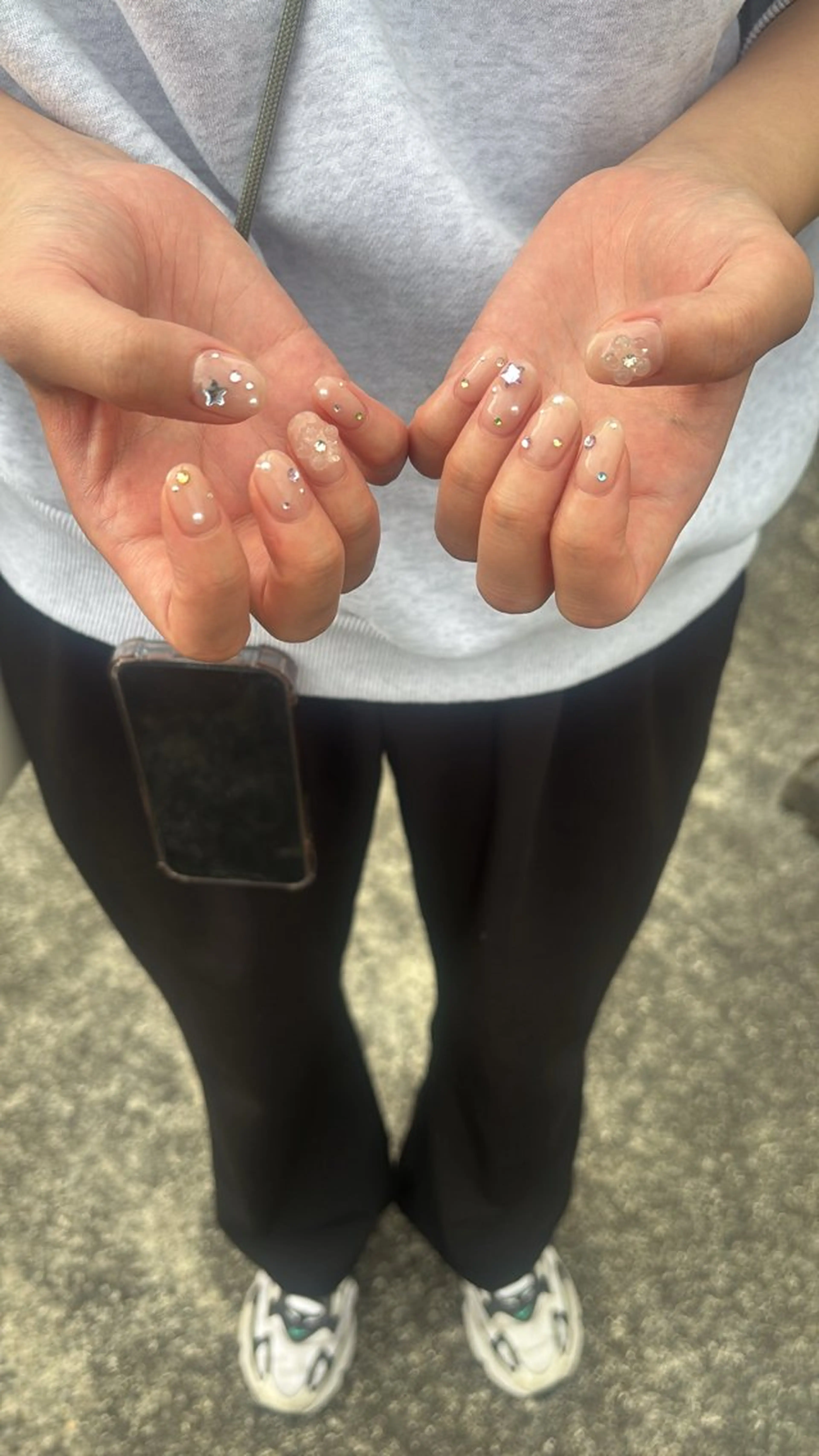 ネイル nailsalon hue所属・小山 羽奈のネイルデザイン