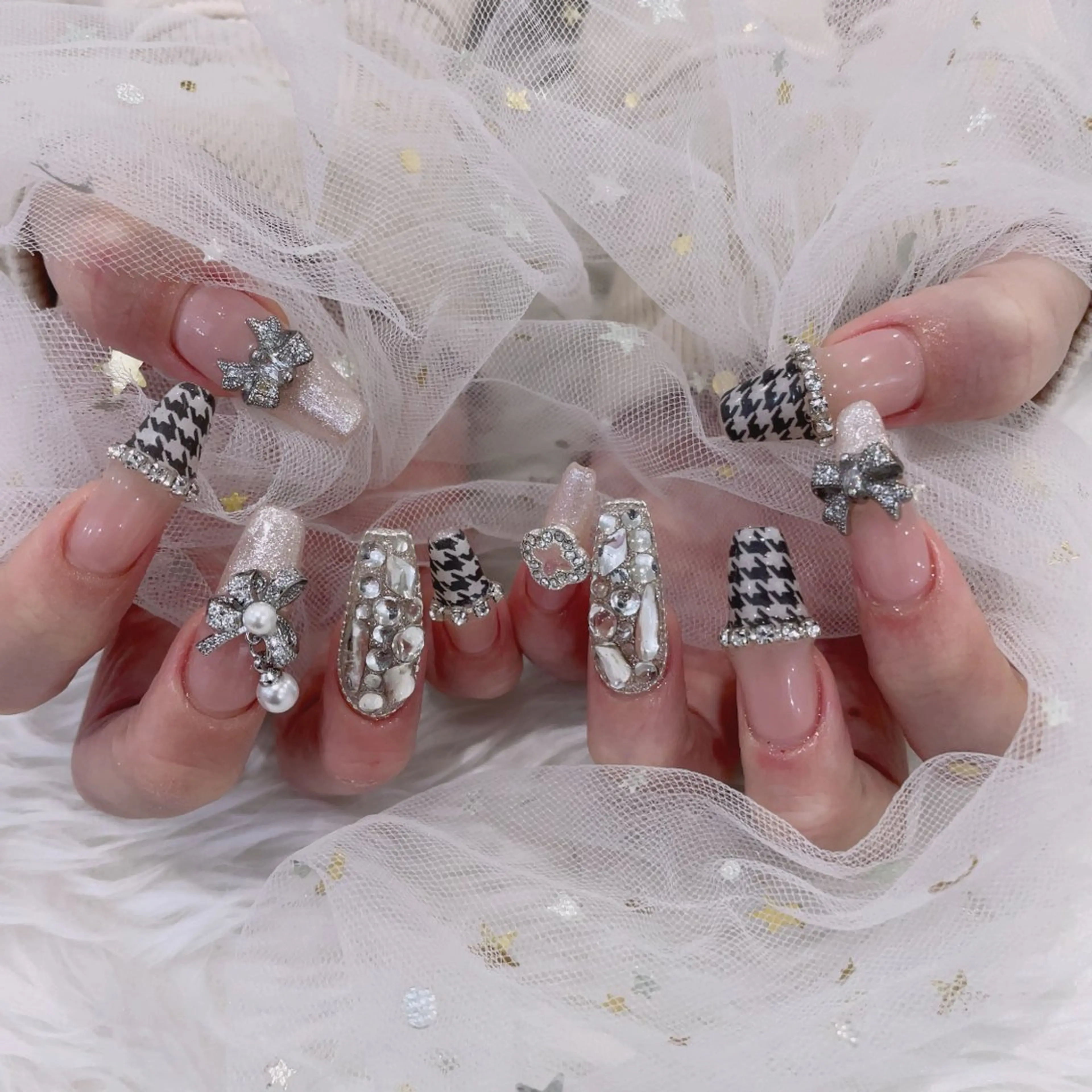 ロング ハンドネイル cho nailのネイルデザイン