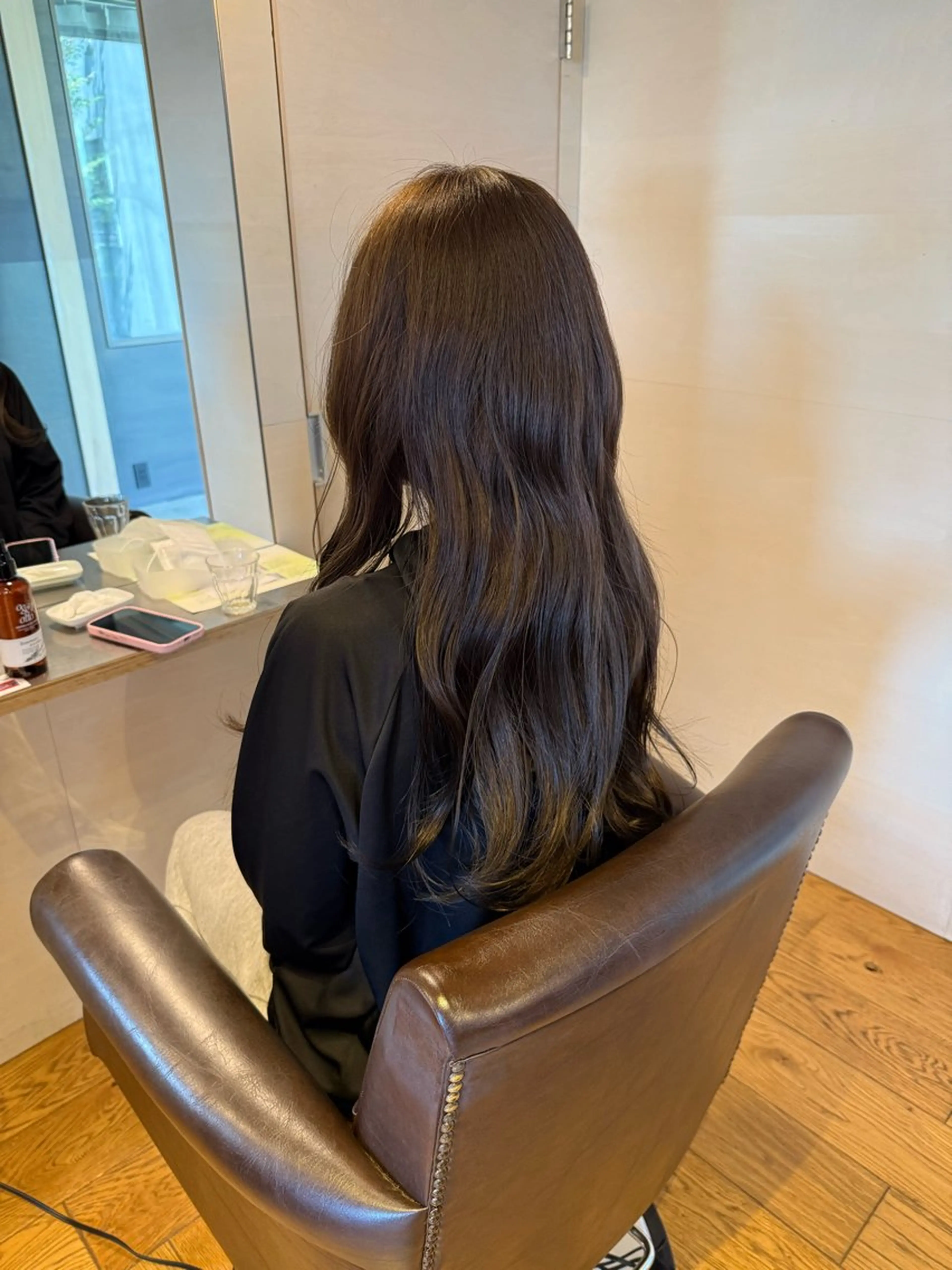 ロング カラー オリーブカラー トリートメント ヘアカラー 𝐍𝐚𝐭𝐚𝐥𝐢𝐞所属・つくばNATALIE alisaのヘアスタイル