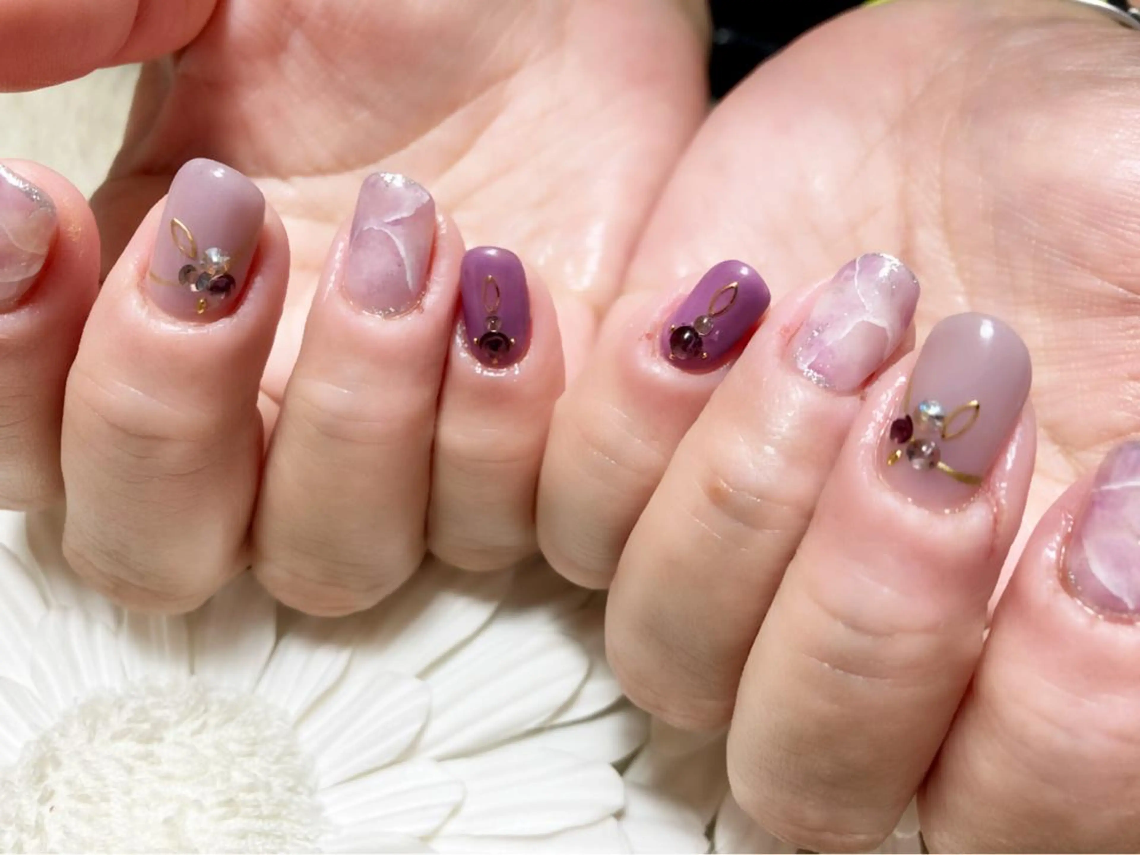 ネイル Yakko pas á pasのネイルデザイン