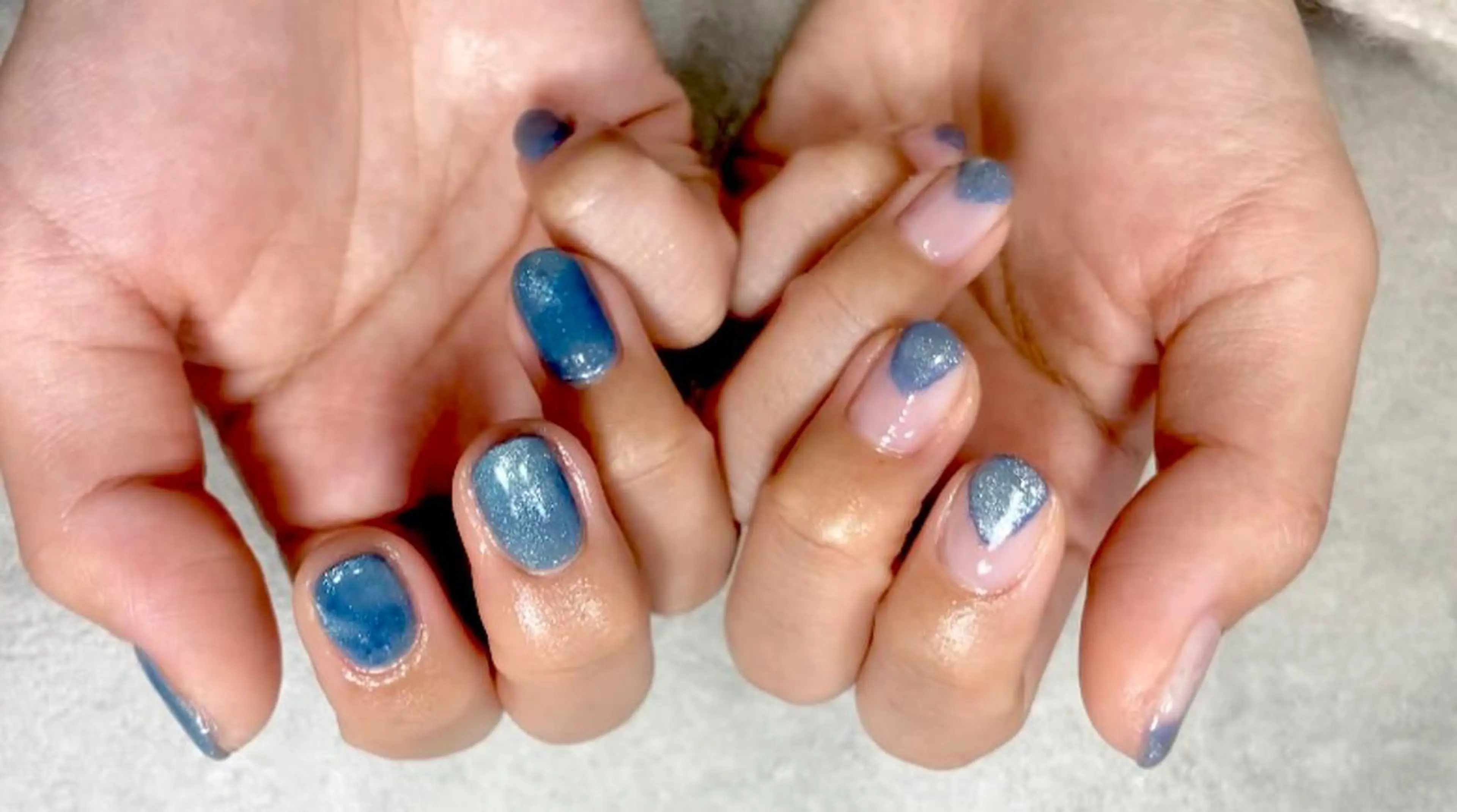 ネイル ブルー マグネットネイル salon de oct.のネイルデザイン