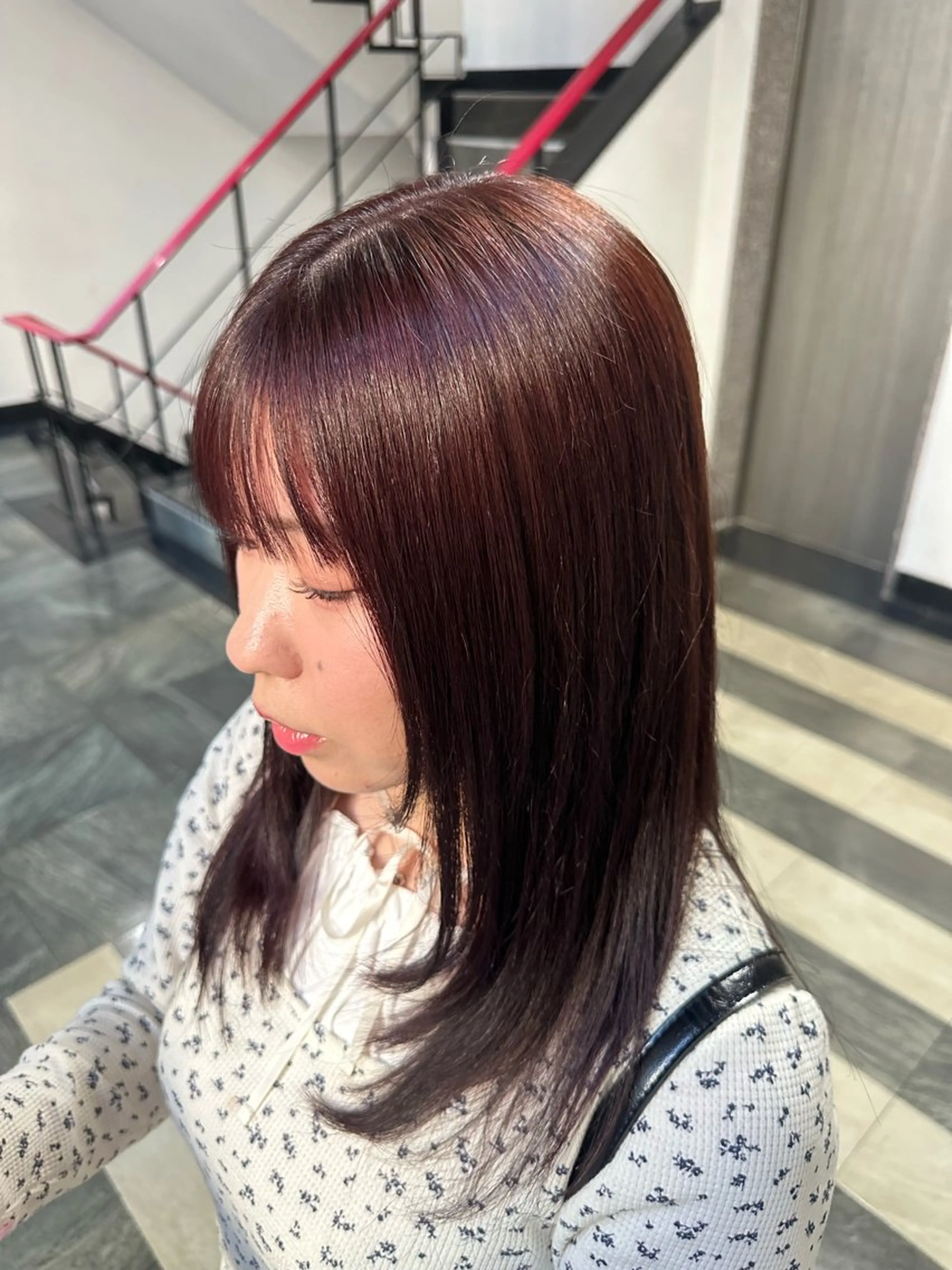 ミディアム ヘアカラー トリートメント MOURI CHISATOのヘアスタイル