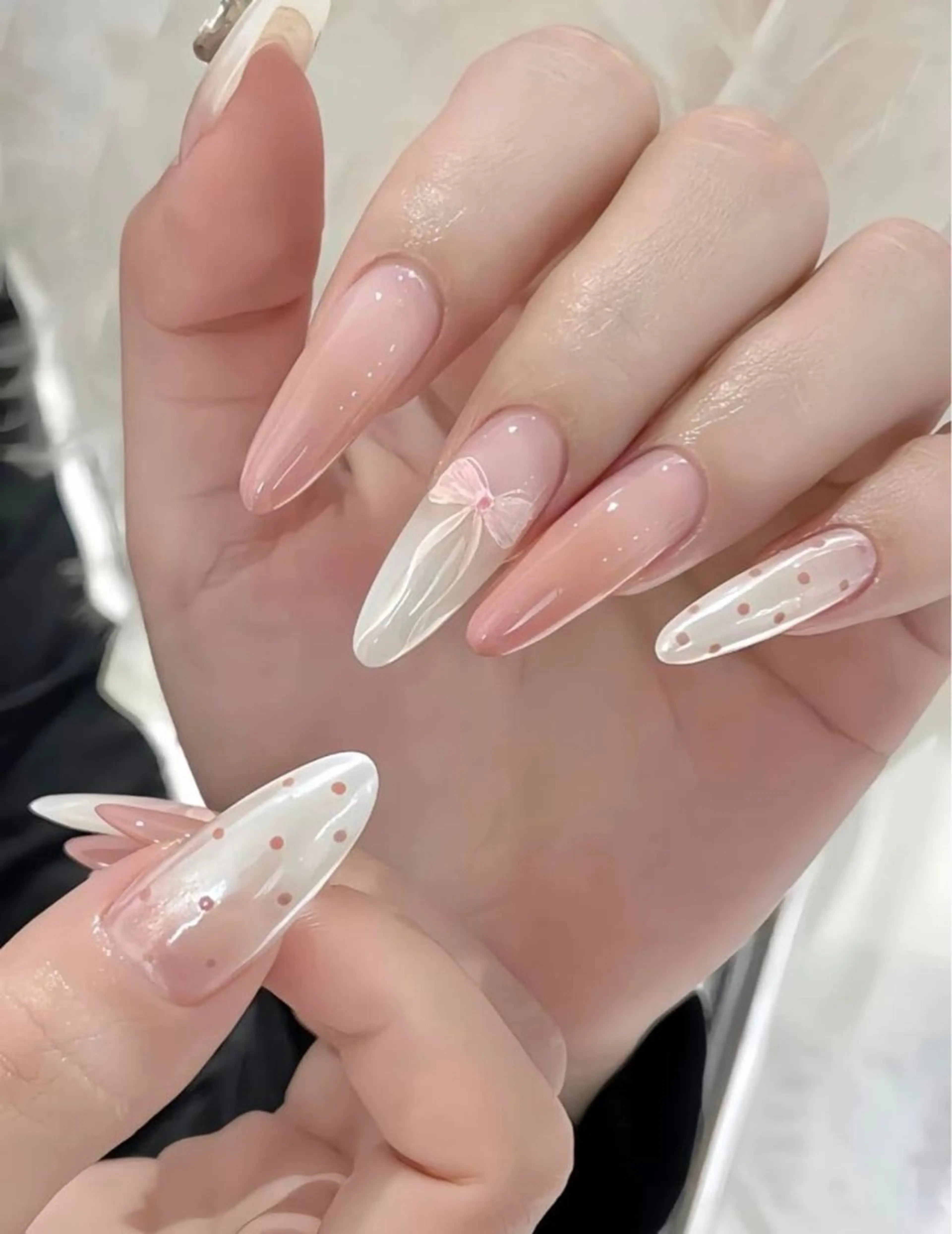 ネイル Rose Ana.Chuoのネイルデザイン