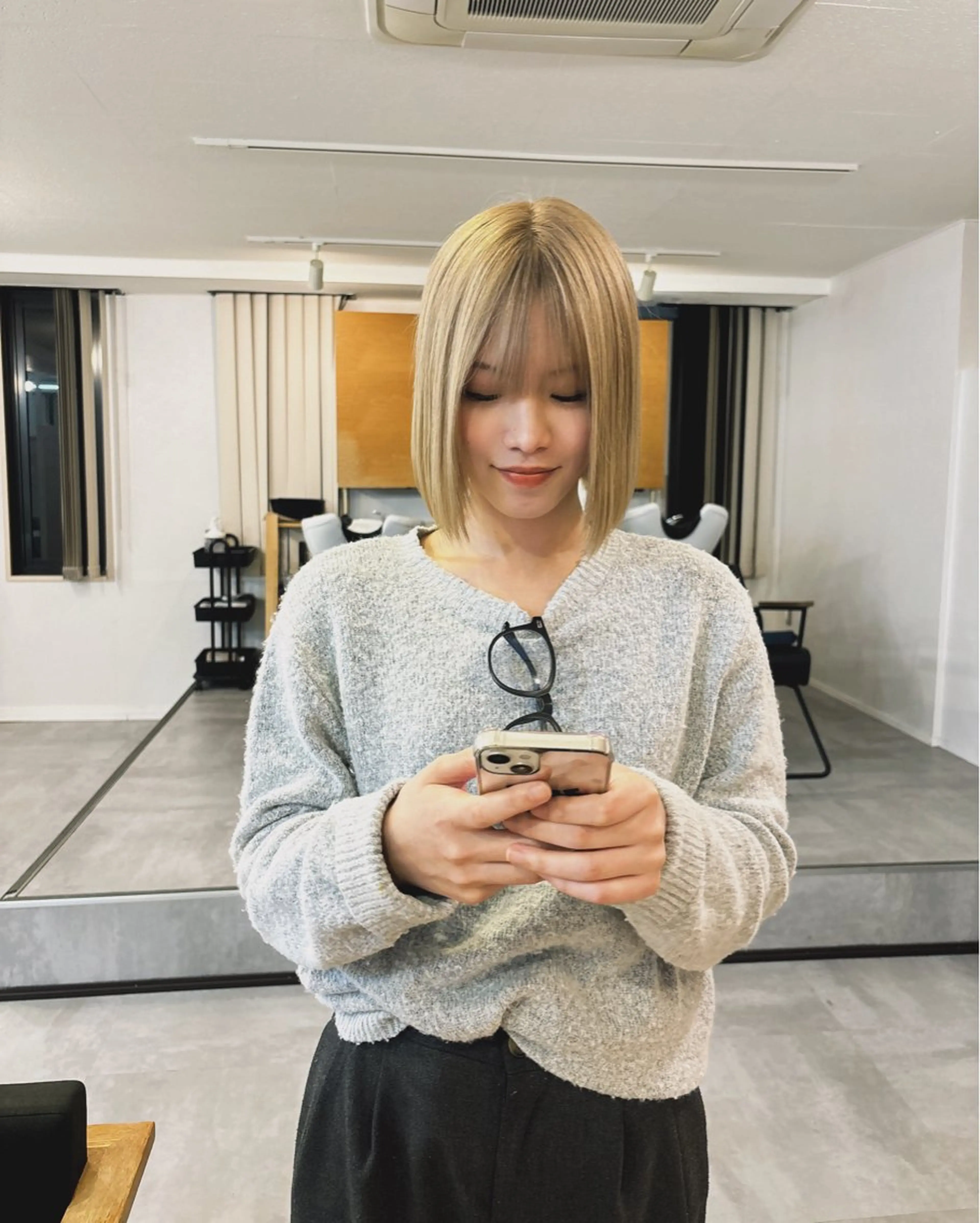 ショート SALT WATER所属・南堀江ハイトーン ×カットMIKU🍒のヘアスタイル