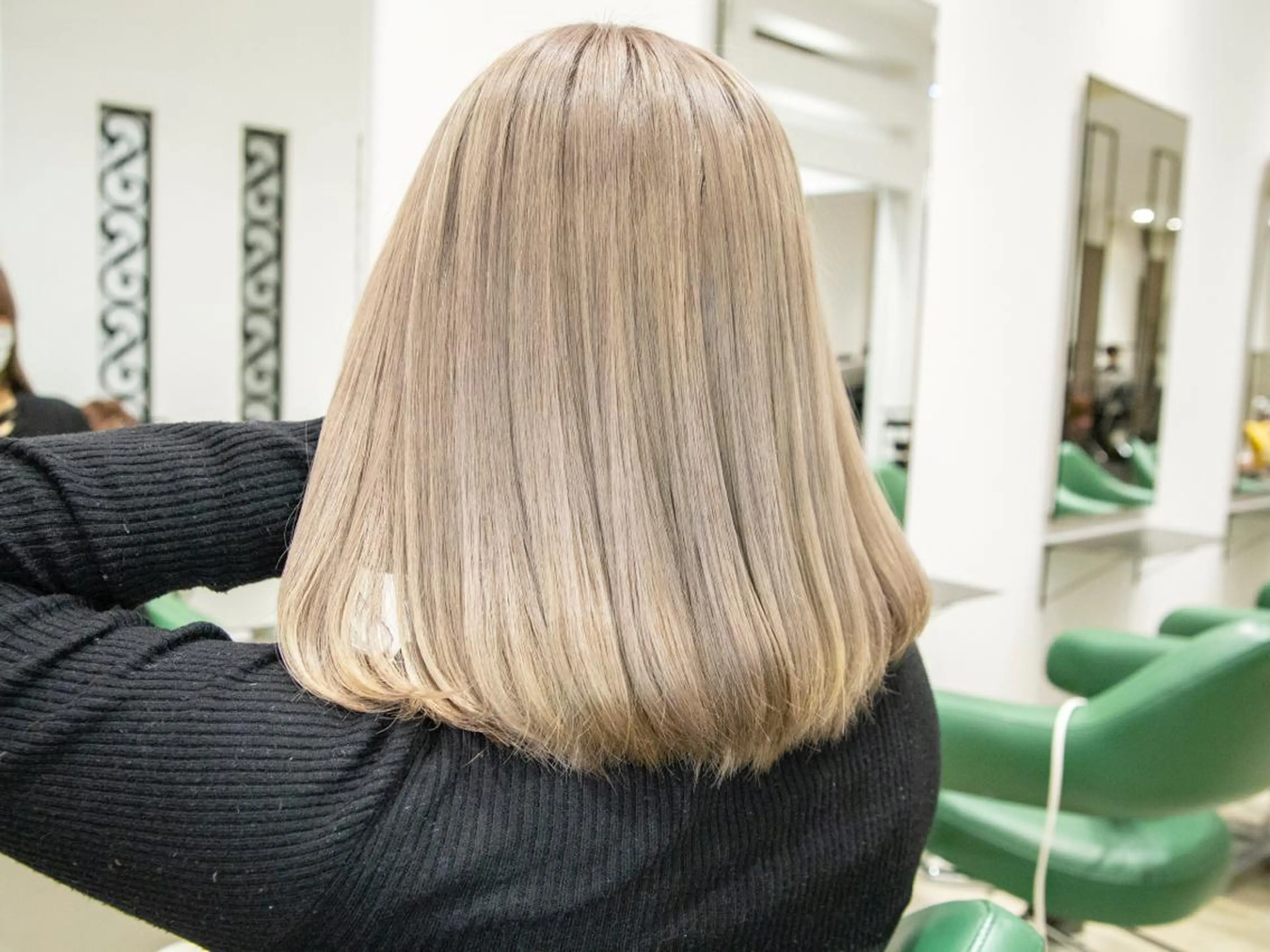 ミディアム カット Re:ta Hair 飯田淳平のヘアスタイル