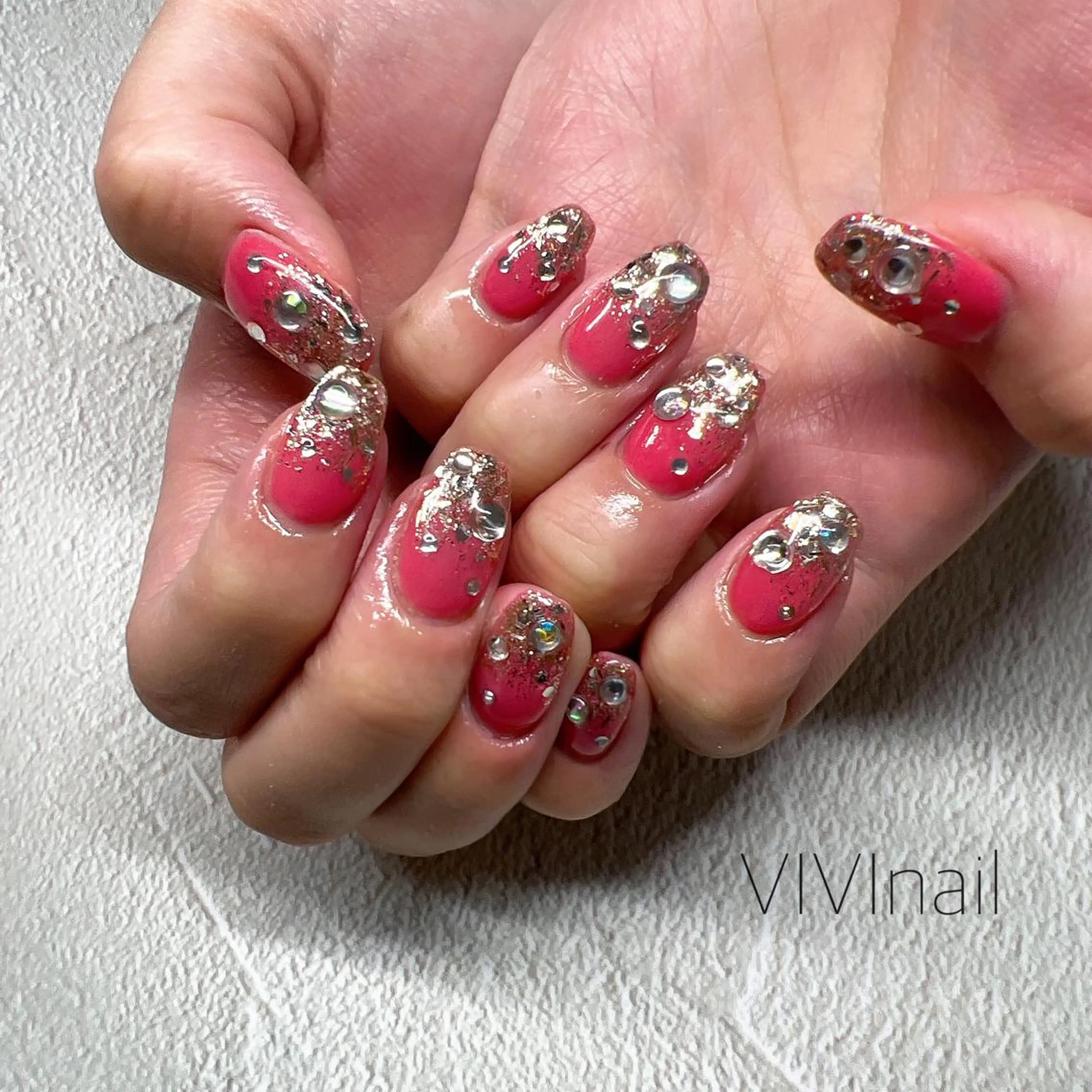 ネイル ラメ(グリッター) ラメグラデーション ピンク ハンドネイル vivi nailのネイルデザイン