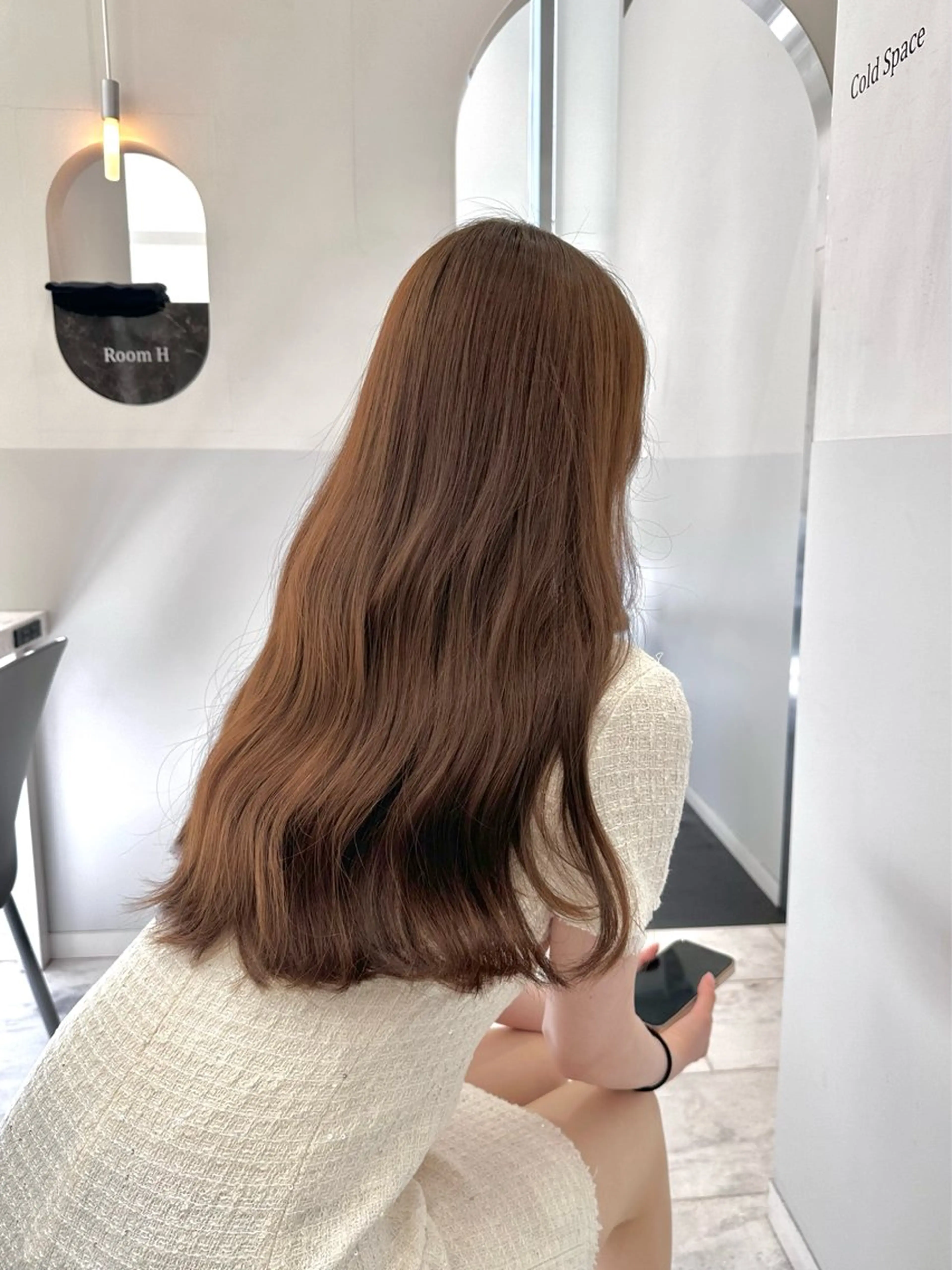ロング カラー ベージュカラー ブリーチ ブリーチなしカラー ヘアカラー トリートメント LUMO所属・矢野 晃平のヘアスタイル