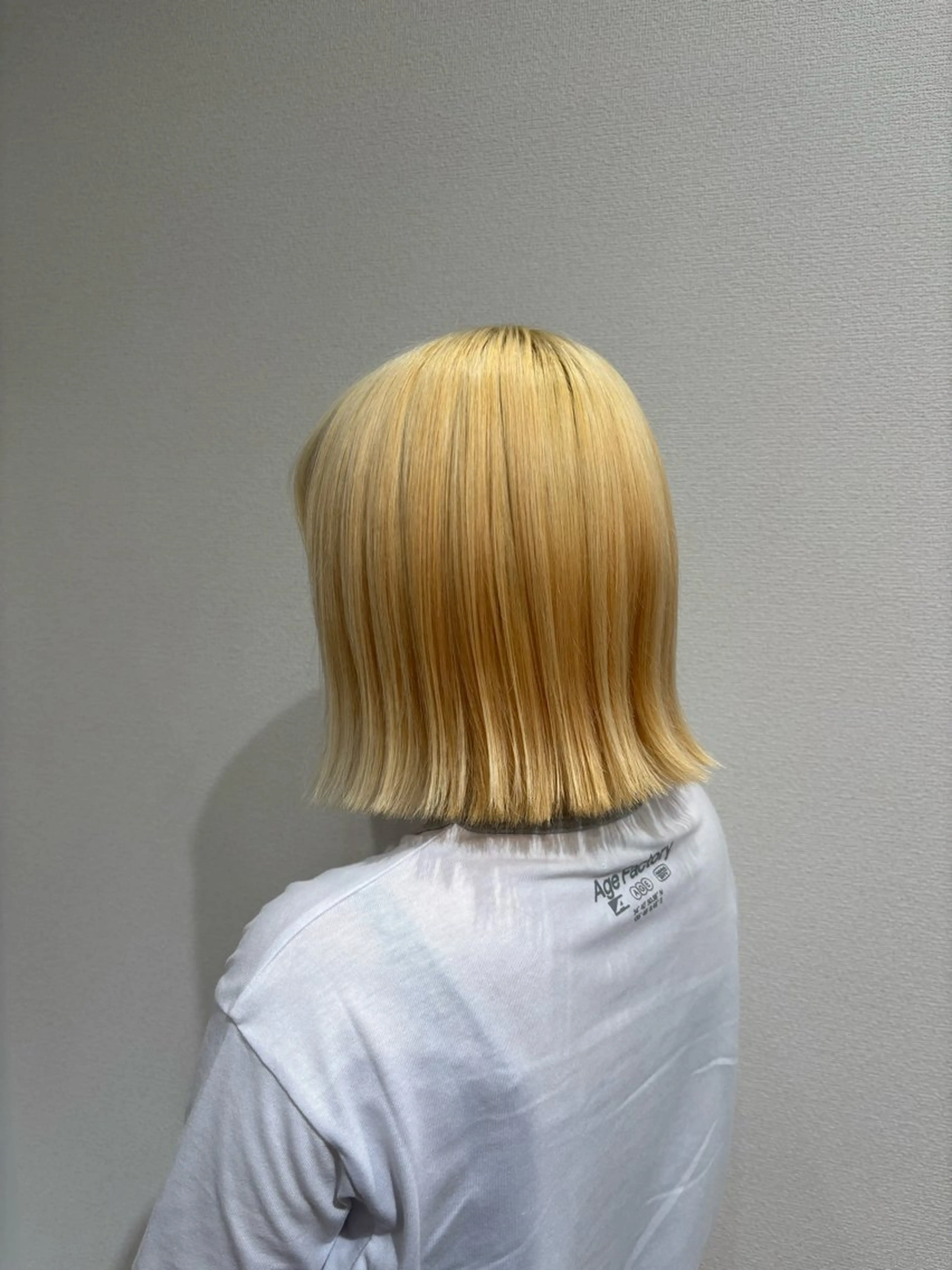 カラー ブリーチ ヘアカラー momoka/暖色 カラー/縮毛矯正✨️のヘアスタイル