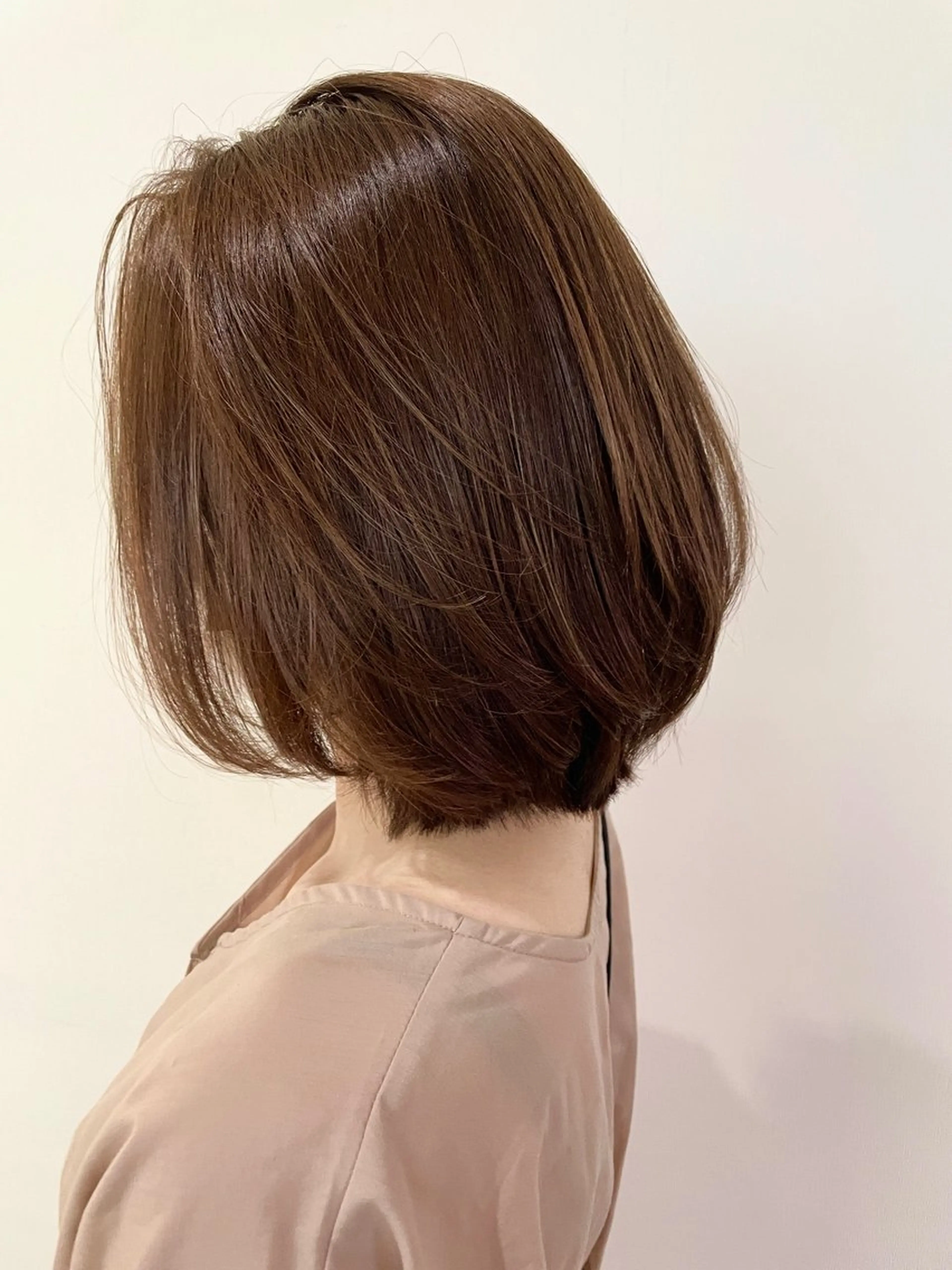 ミディアム 三浦 瑠璃のヘアスタイル