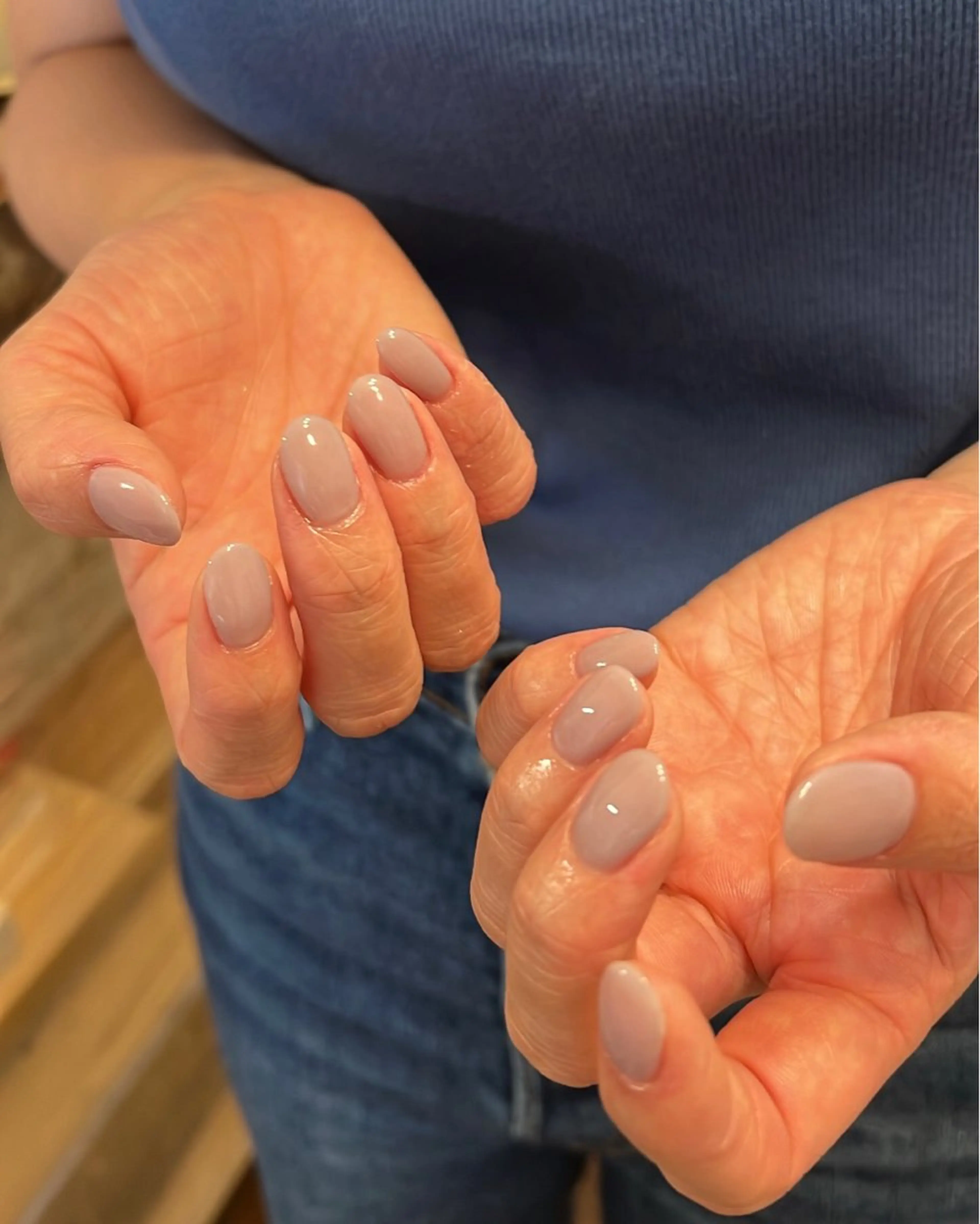 ネイル ハンドネイル フットネイル ハンドケア Nes.Nail所属・Miyagi Asamiのネイルデザイン