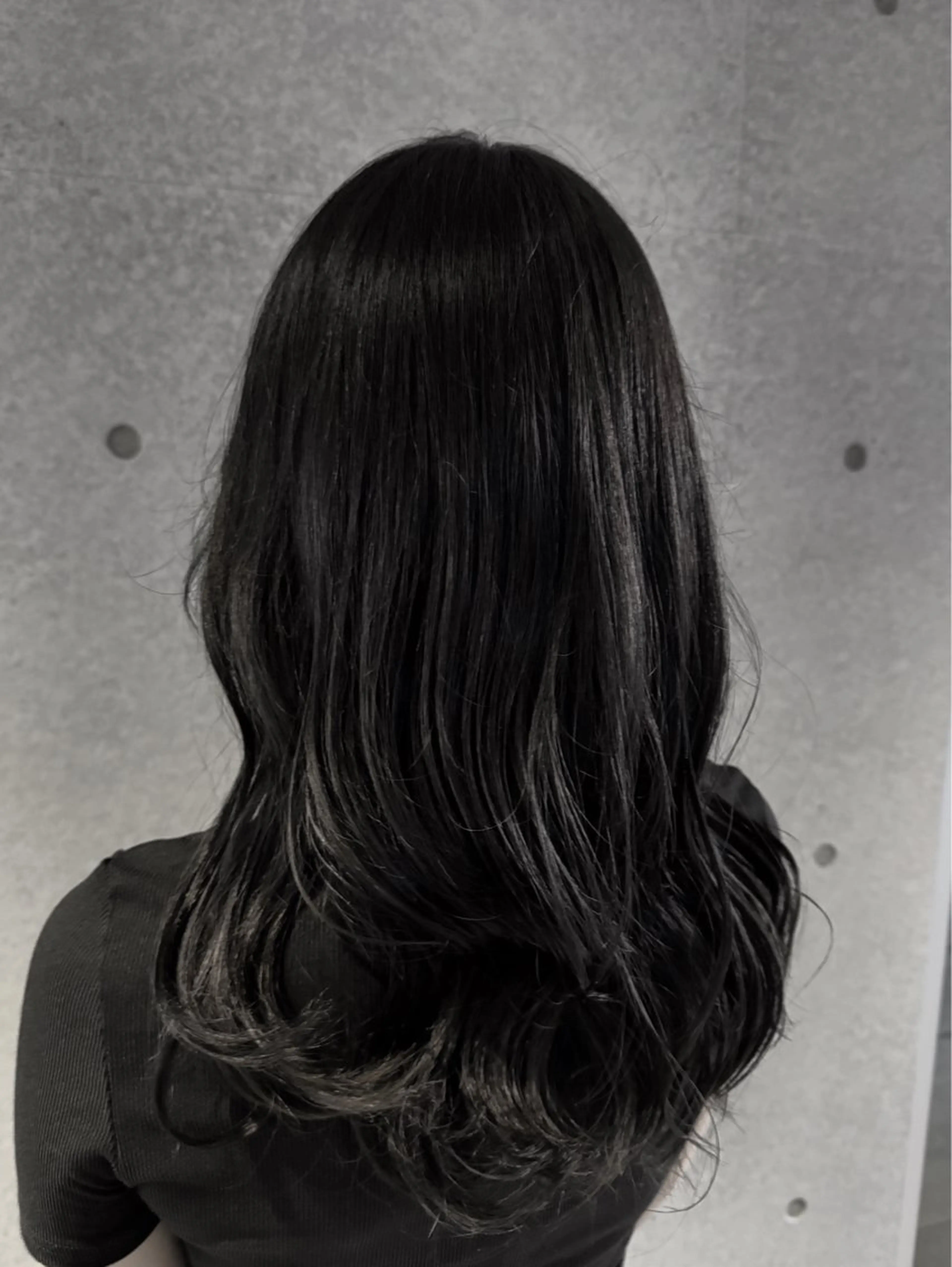 ミディアム ヘアカラー ハコ（HACO)所属・豊嶋 暉直のヘアスタイル