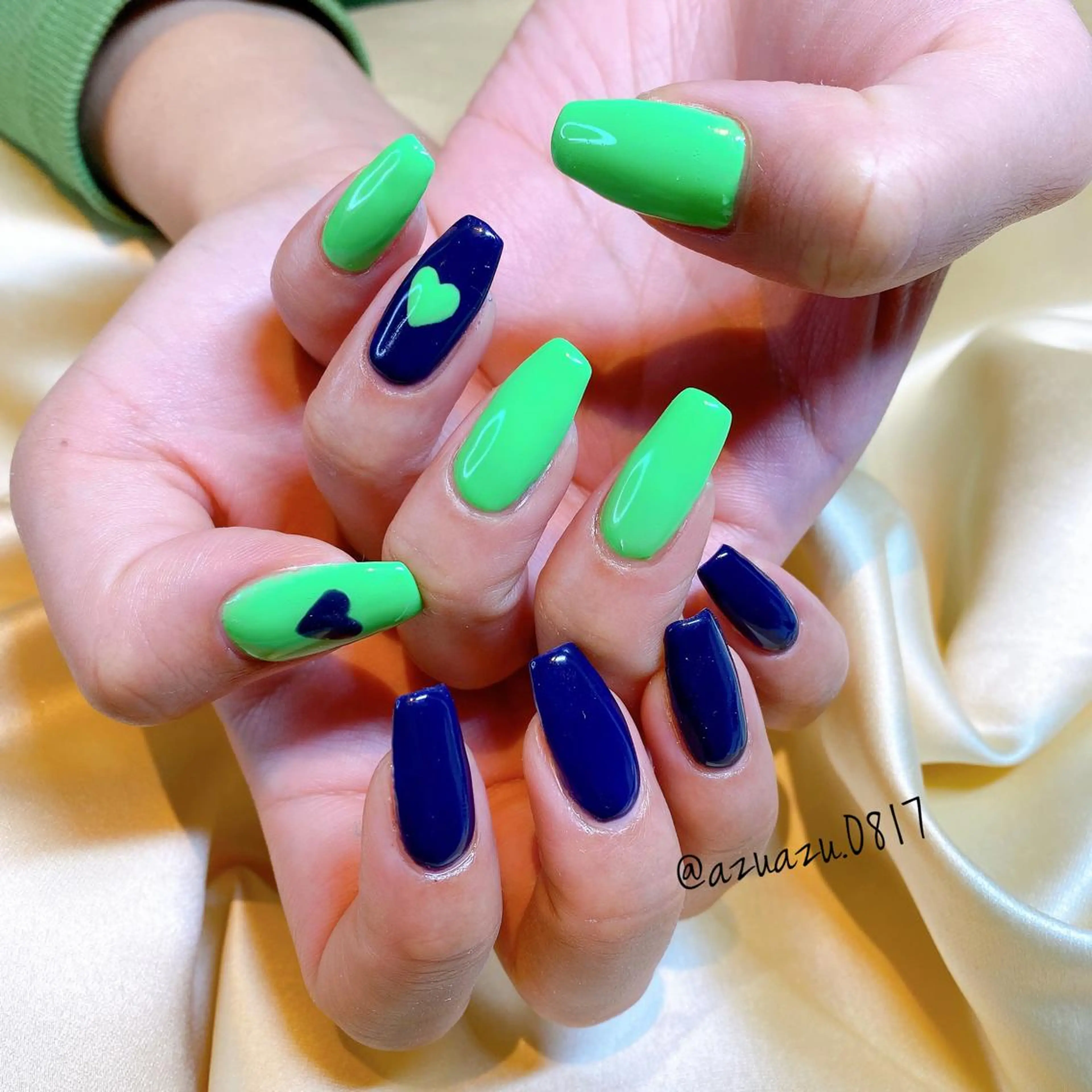 ネイル アートネイル hair&nail ROOTS所属・ﾍｱﾒｲｸ&ﾈｲﾙ ♥️Azuのネイルデザイン