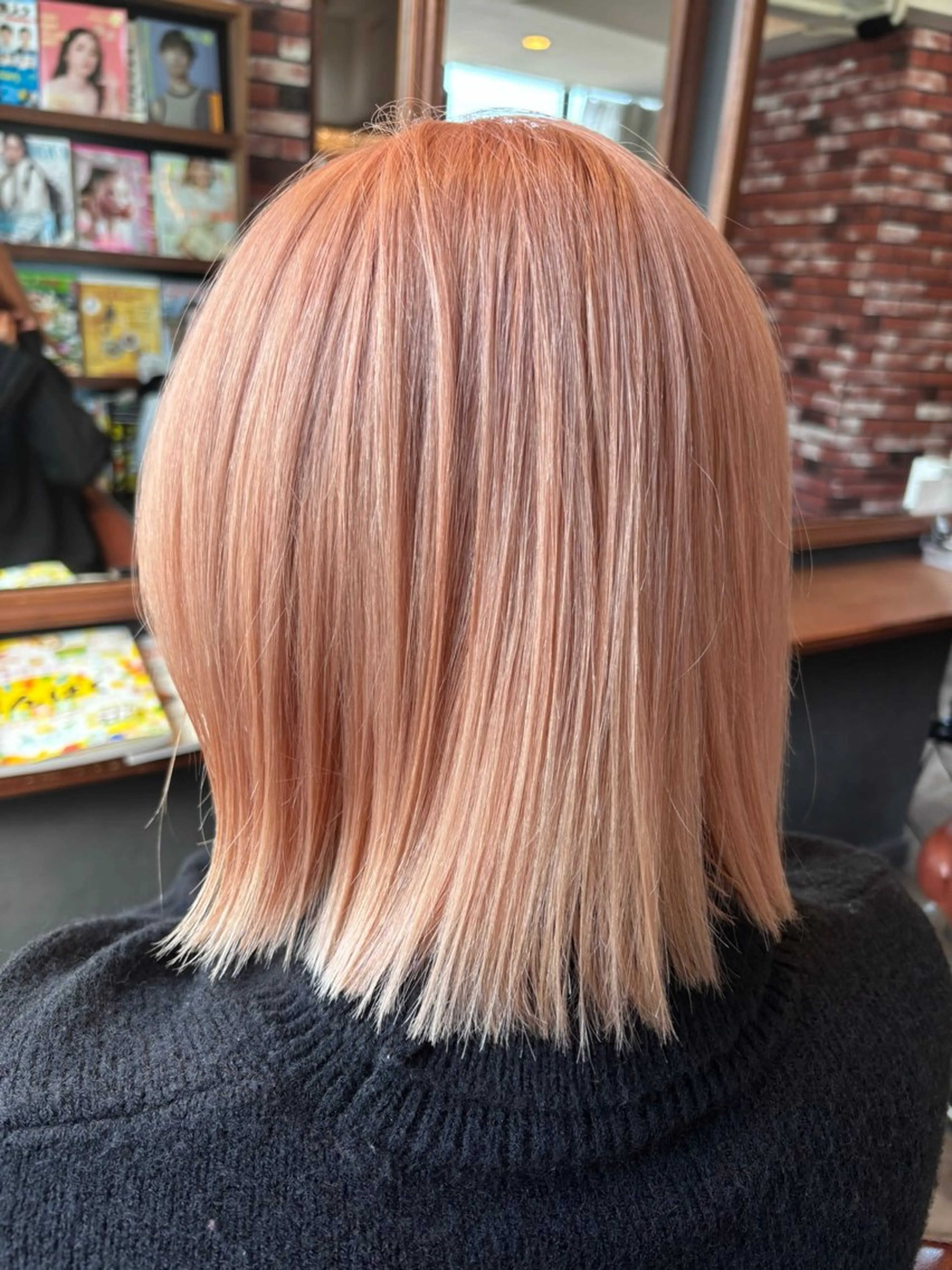 ミディアム カラー ハイトーンカラー ピンクカラー ヘアカラー トリートメント ロイヤルスイート所属・眞壁 華子のヘアスタイル