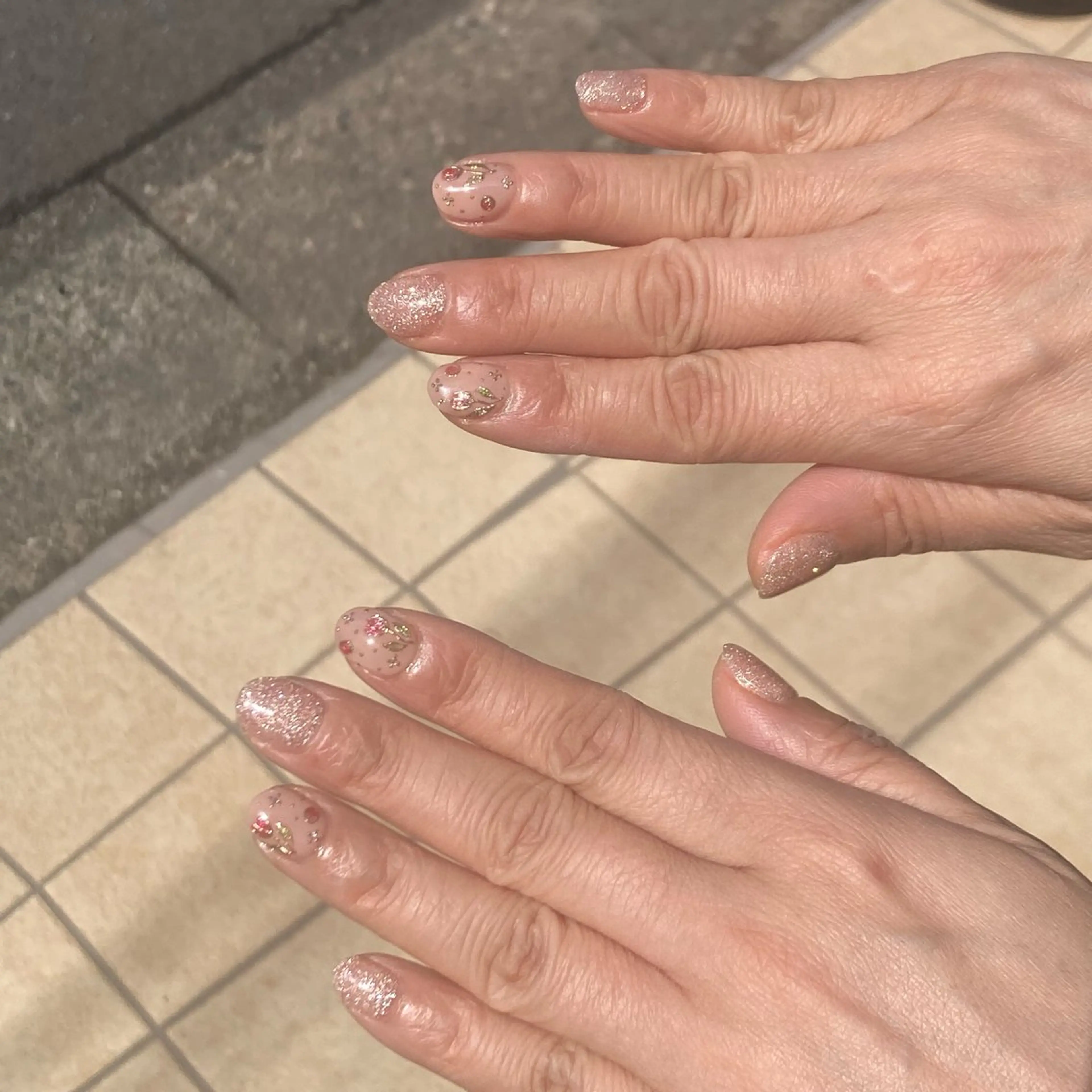 ネイル Aloha  Luana HIKAWASANDOU所属・AlohaLuana 🌺 naoのネイルデザイン