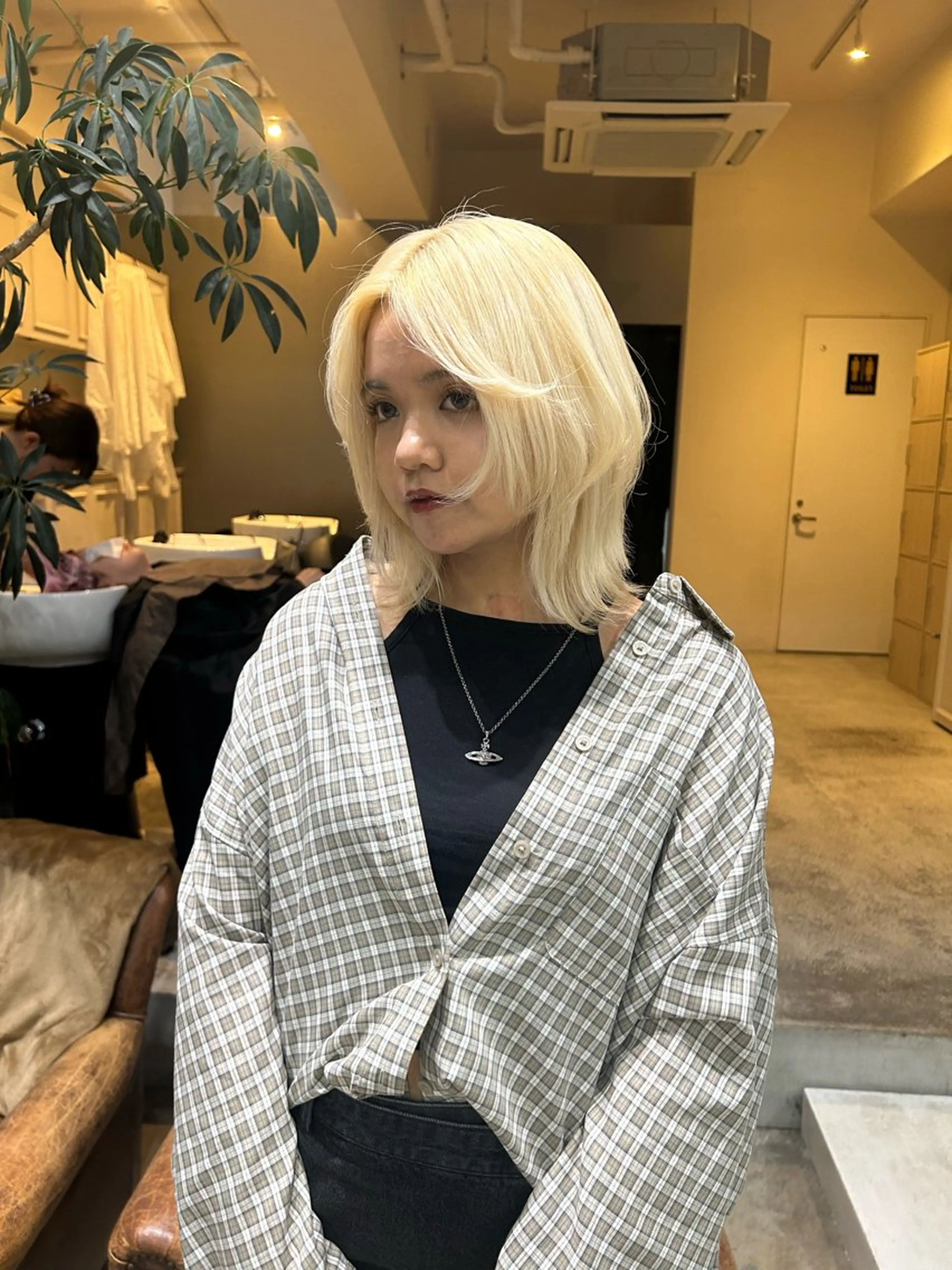 カラー 抜きっぱなしブロンド ブロンド Ravo所属・キラ/ ブリーチモデル募集中のヘアスタイル