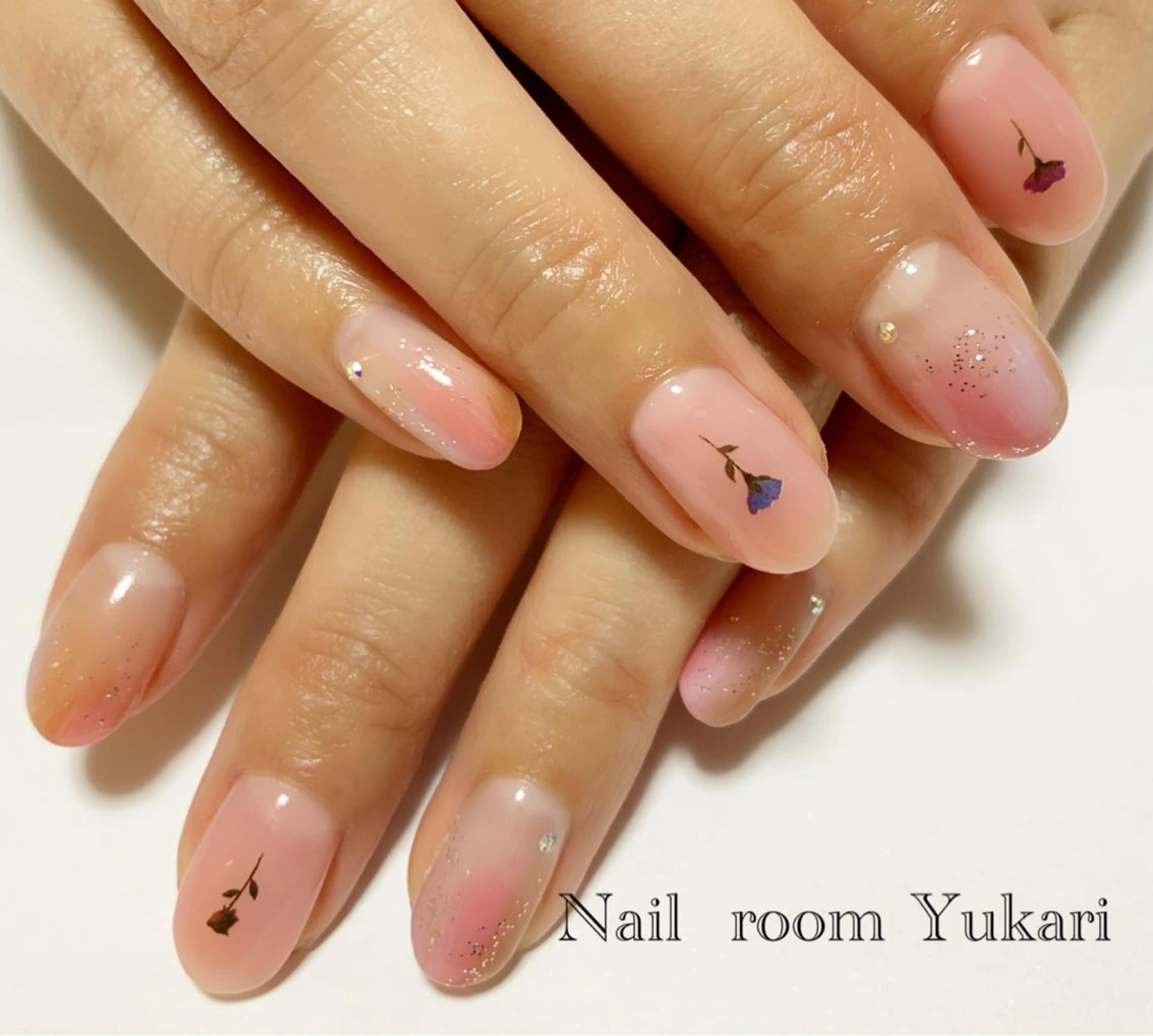 ネイル Nail room Yukariのネイルデザイン