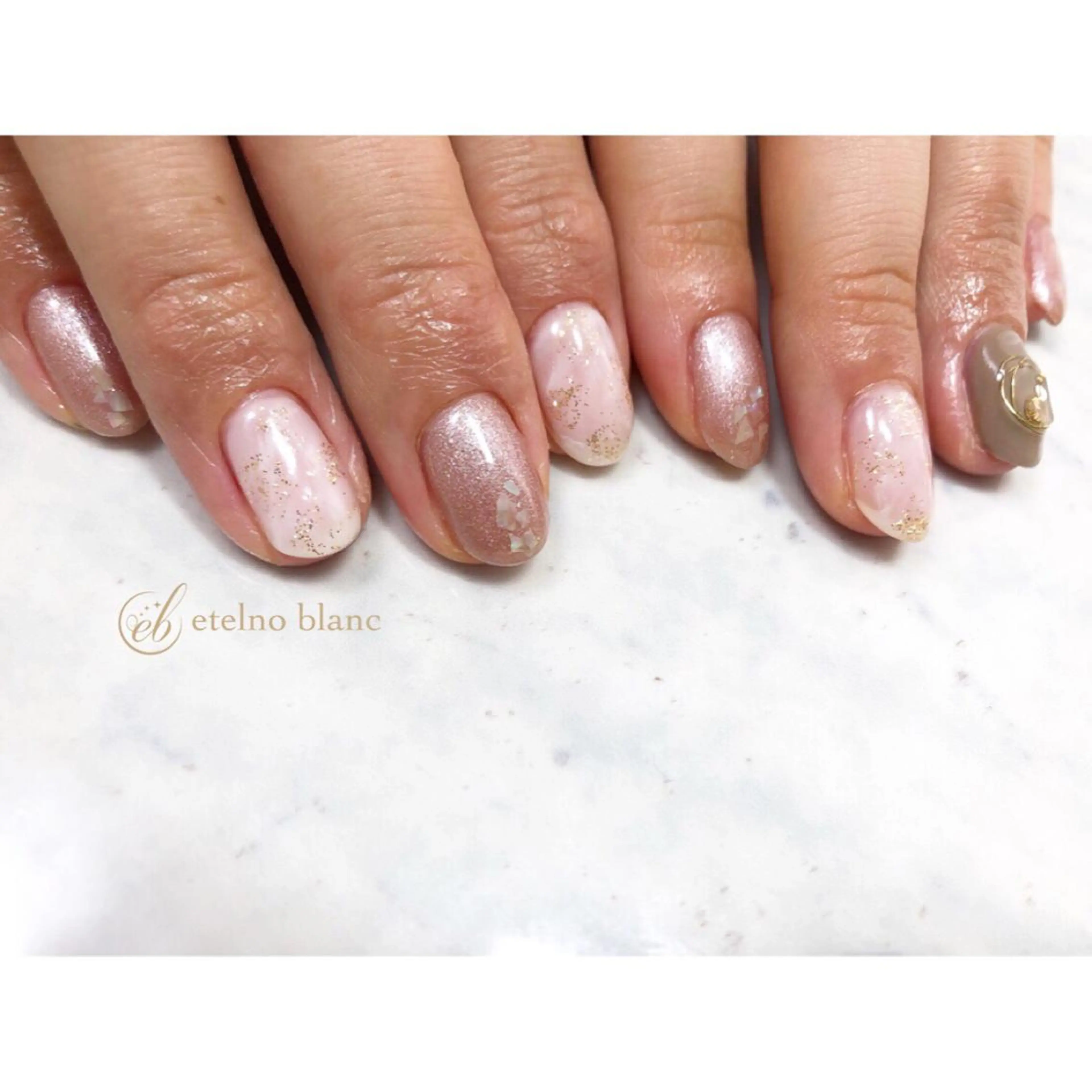 ネイル etelno blanc中目黒のネイルデザイン