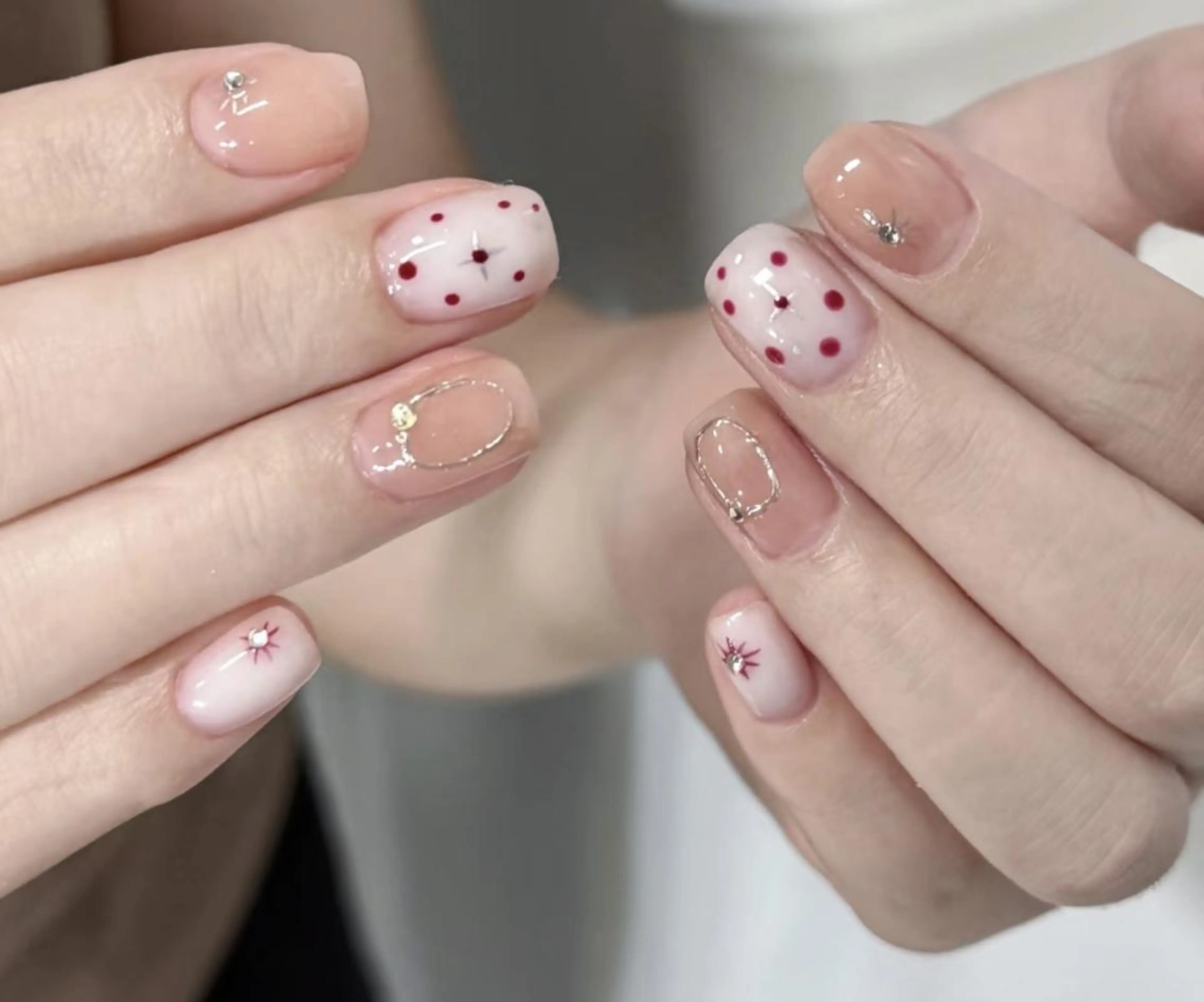 ネイル ハンドネイル Pure&Rich Nailのネイルデザイン