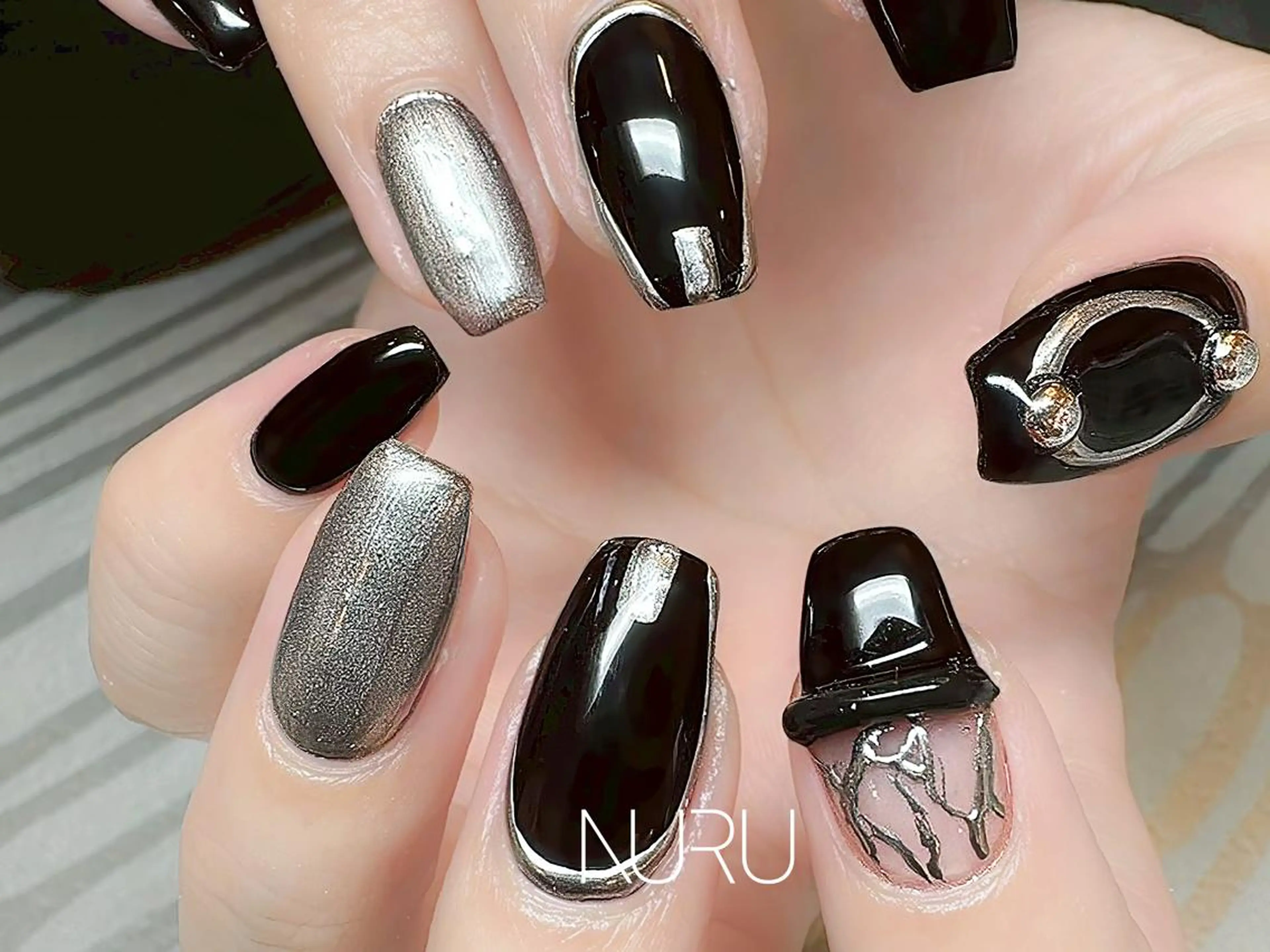 ネイル 持ち込み ハンドネイル フットネイル NURU NAIL ヌルネイル新宿のネイルデザイン