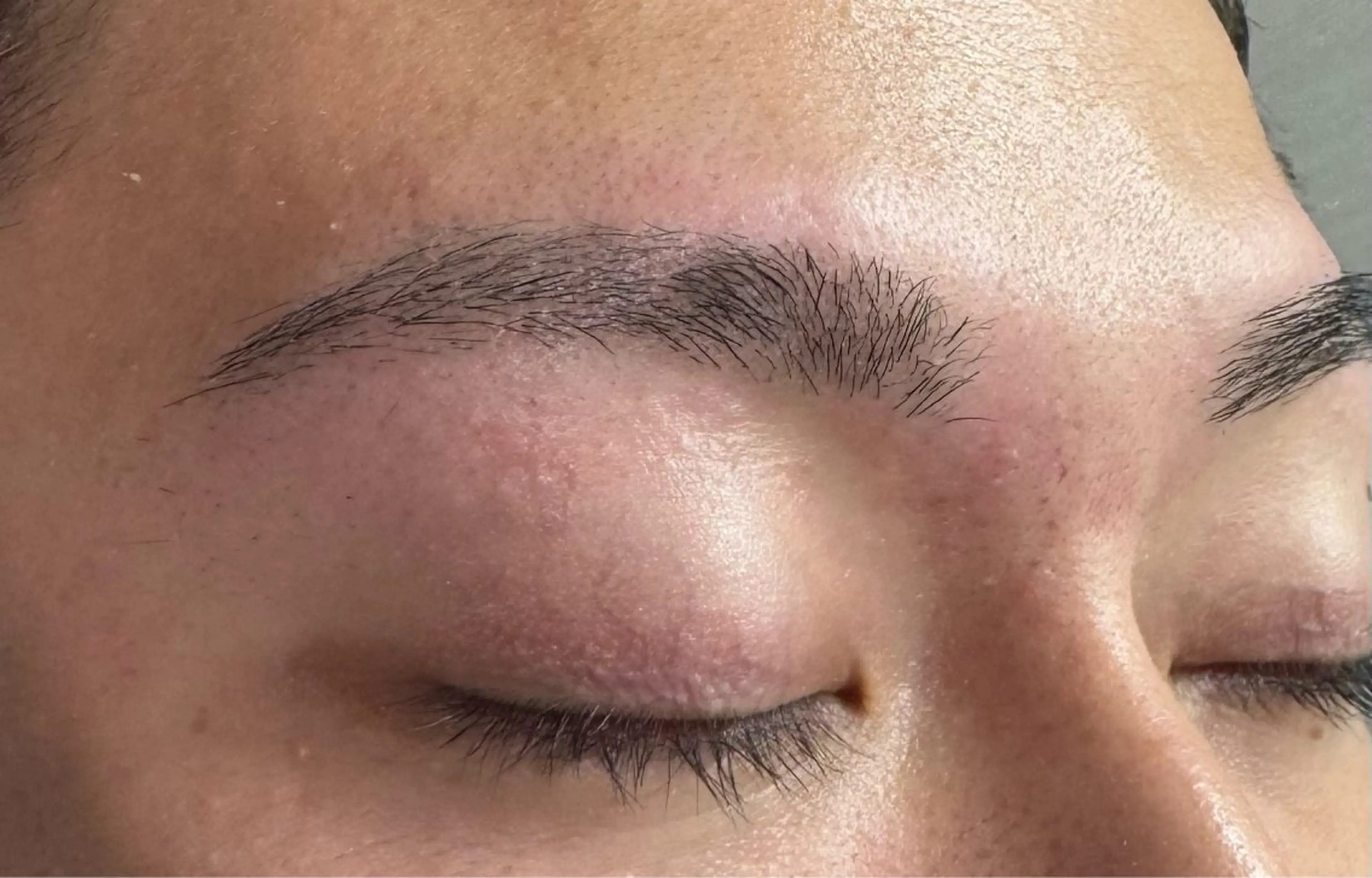 アイブロウ ar＋(アールプラス)新宿店所属・ar+ Fukamachiの眉毛・アイブロウイメージ