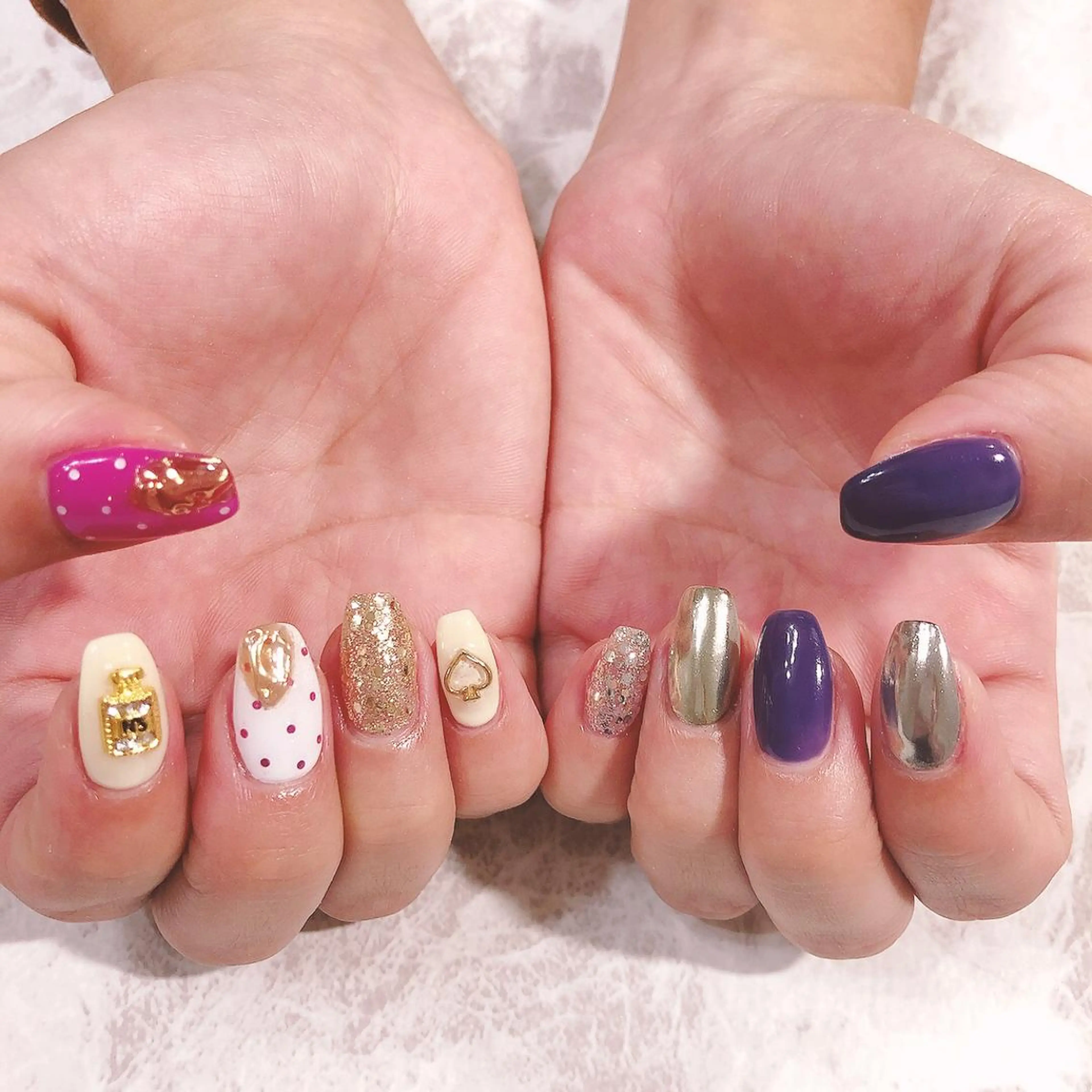 ネイル VIOLUS所属・VIOLUS 関目のネイルデザイン