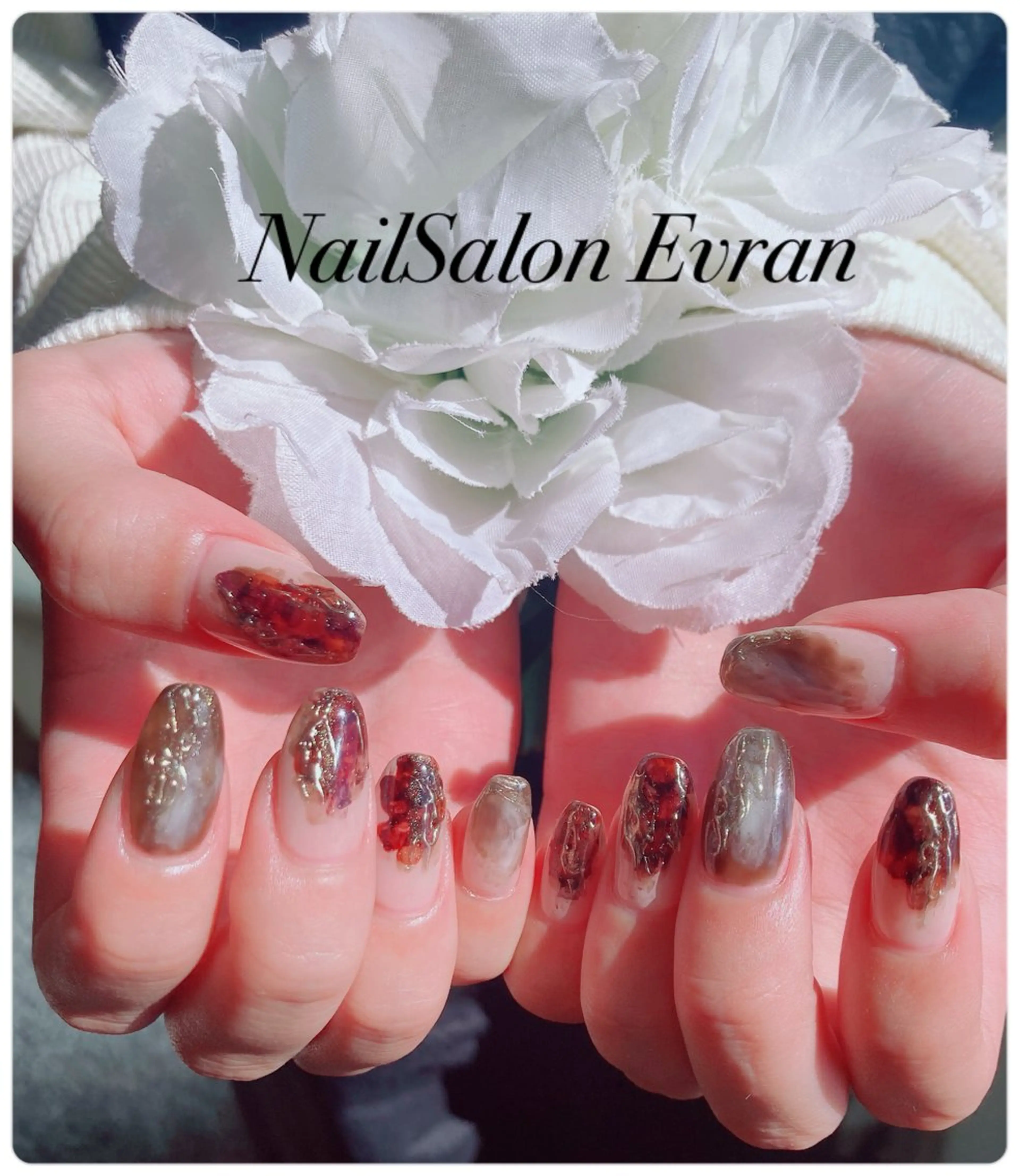 ネイル アートネイル フレンチネイル マグネットネイル 持ち込み ニュアンスネイル ハンドネイル Nail salon Evranのネイルデザイン