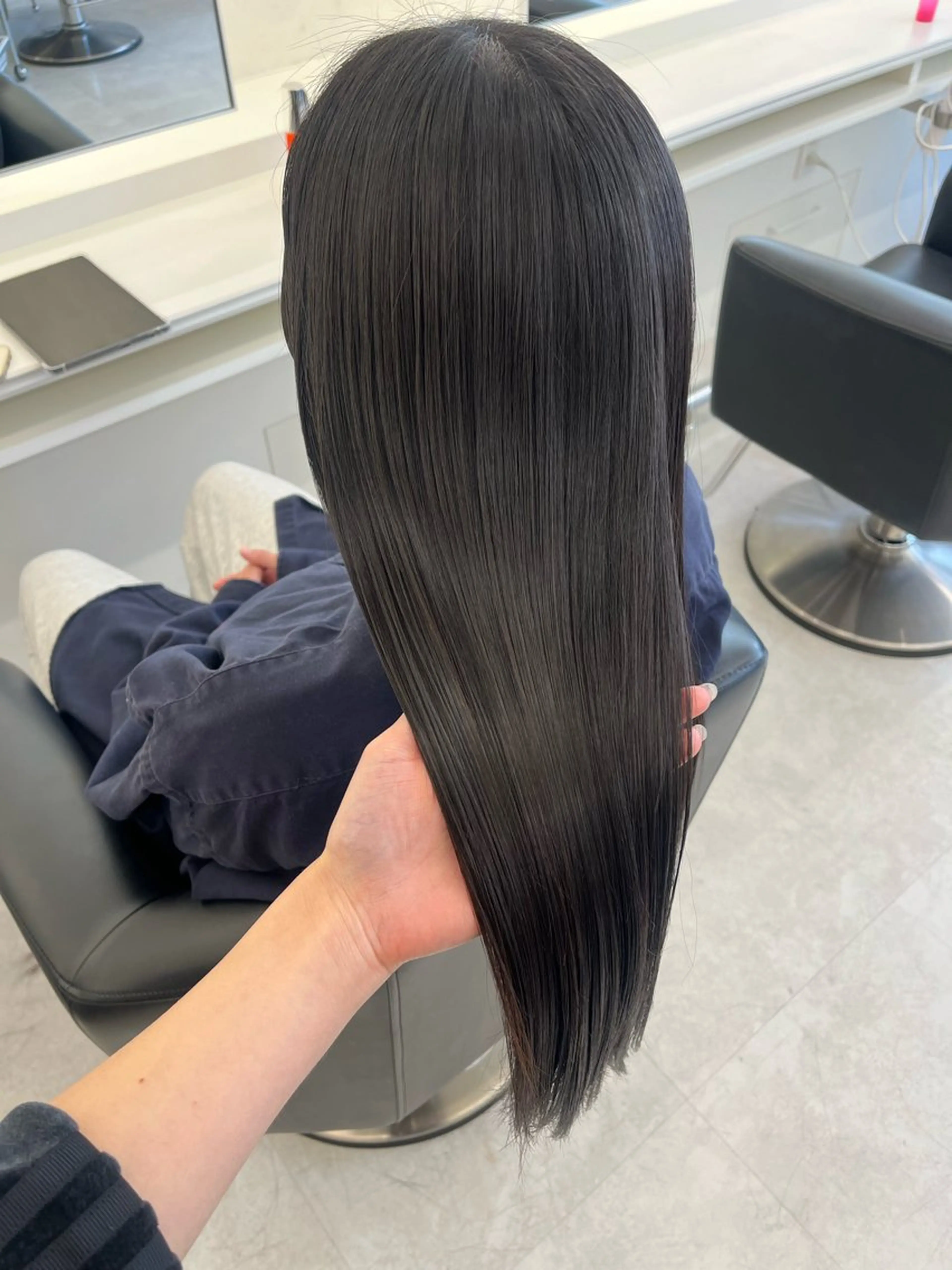 ロング カラー 髪質改善 トリートメント GOODDAY ヘアサロンのヘアスタイル