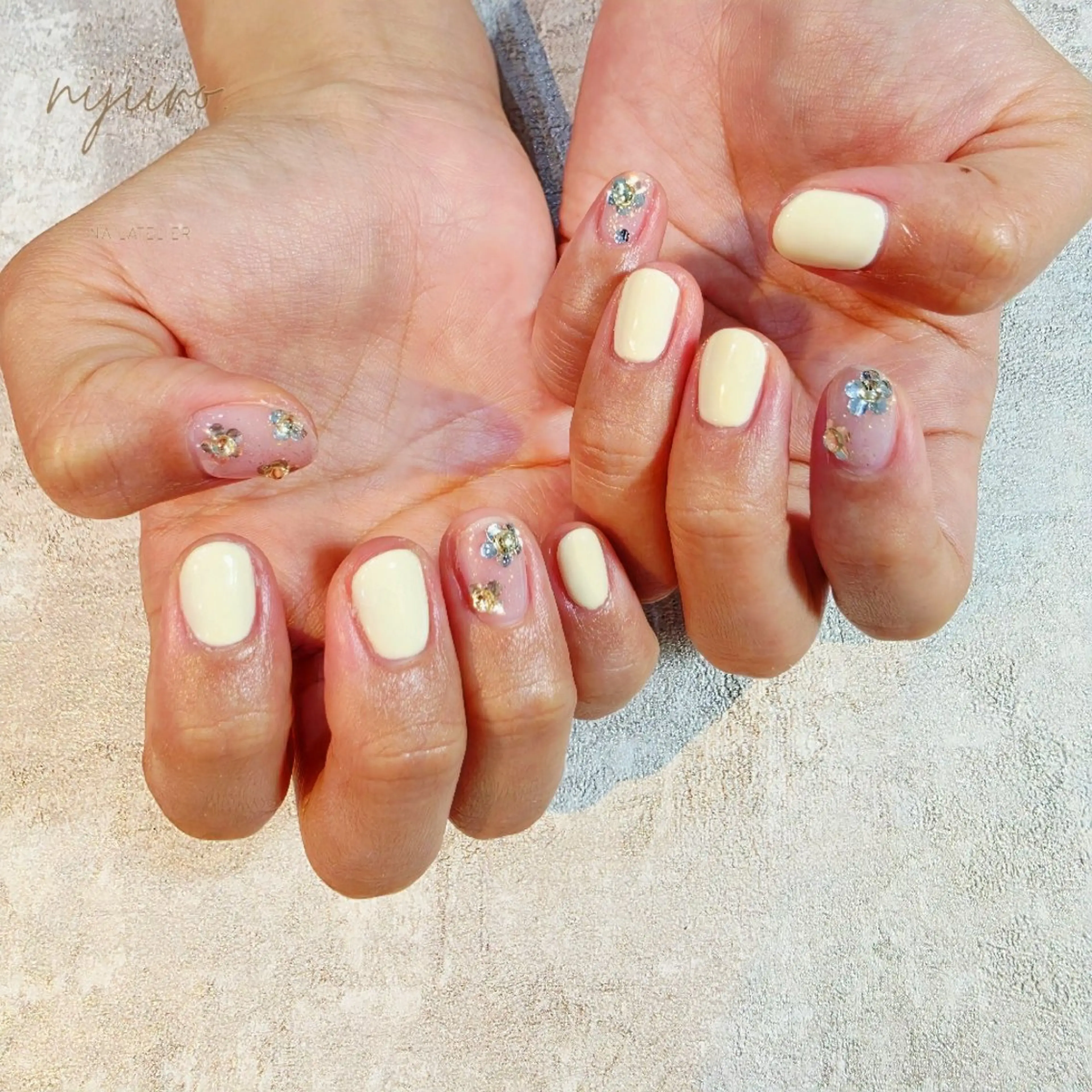 ネイル ハンドネイル nailatelier nijiiro.所属・nijiiro🌈 サトウのネイルデザイン