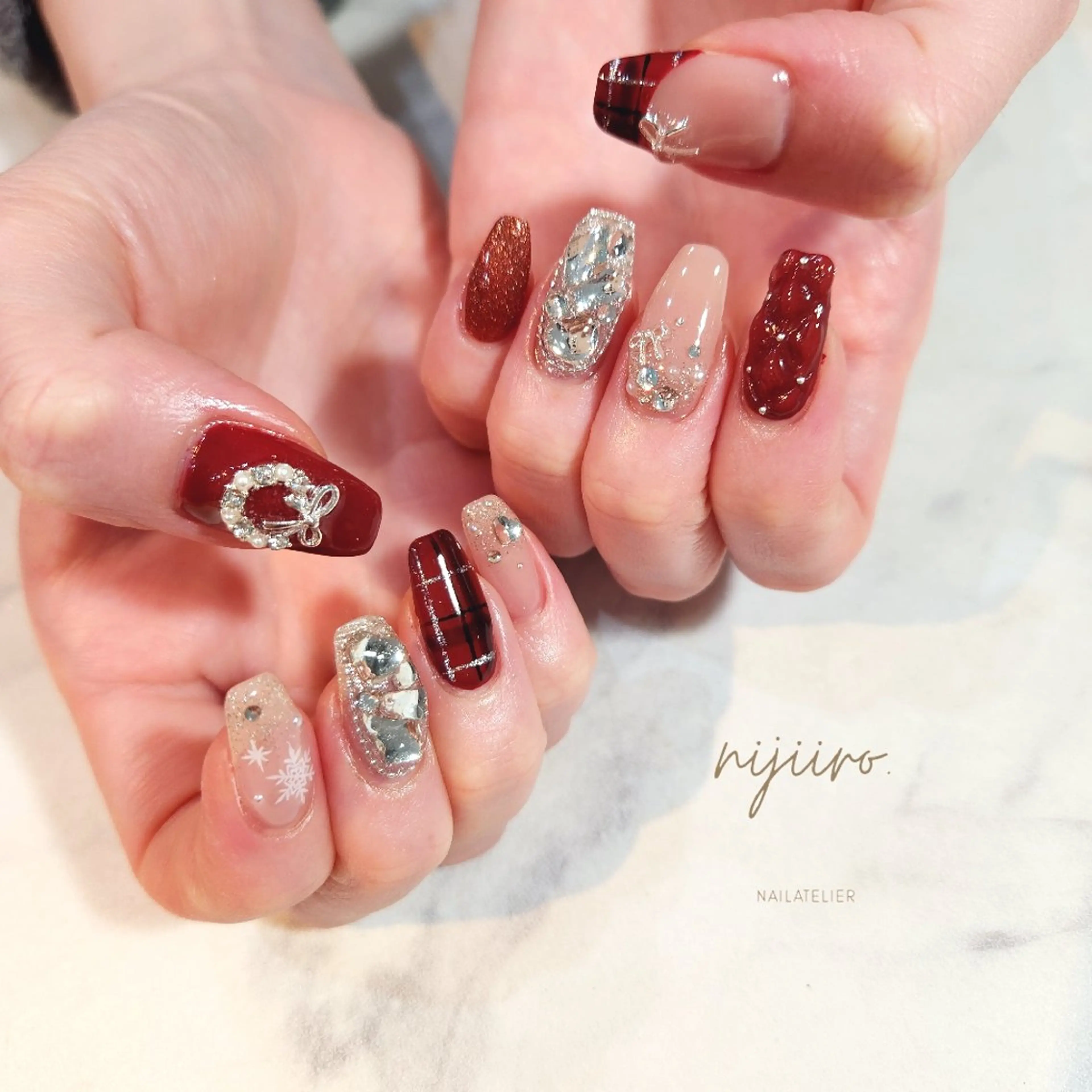 ネイル ハンドネイル nailatelier nijiiro.所属・nijiiro🌈 サトウのネイルデザイン