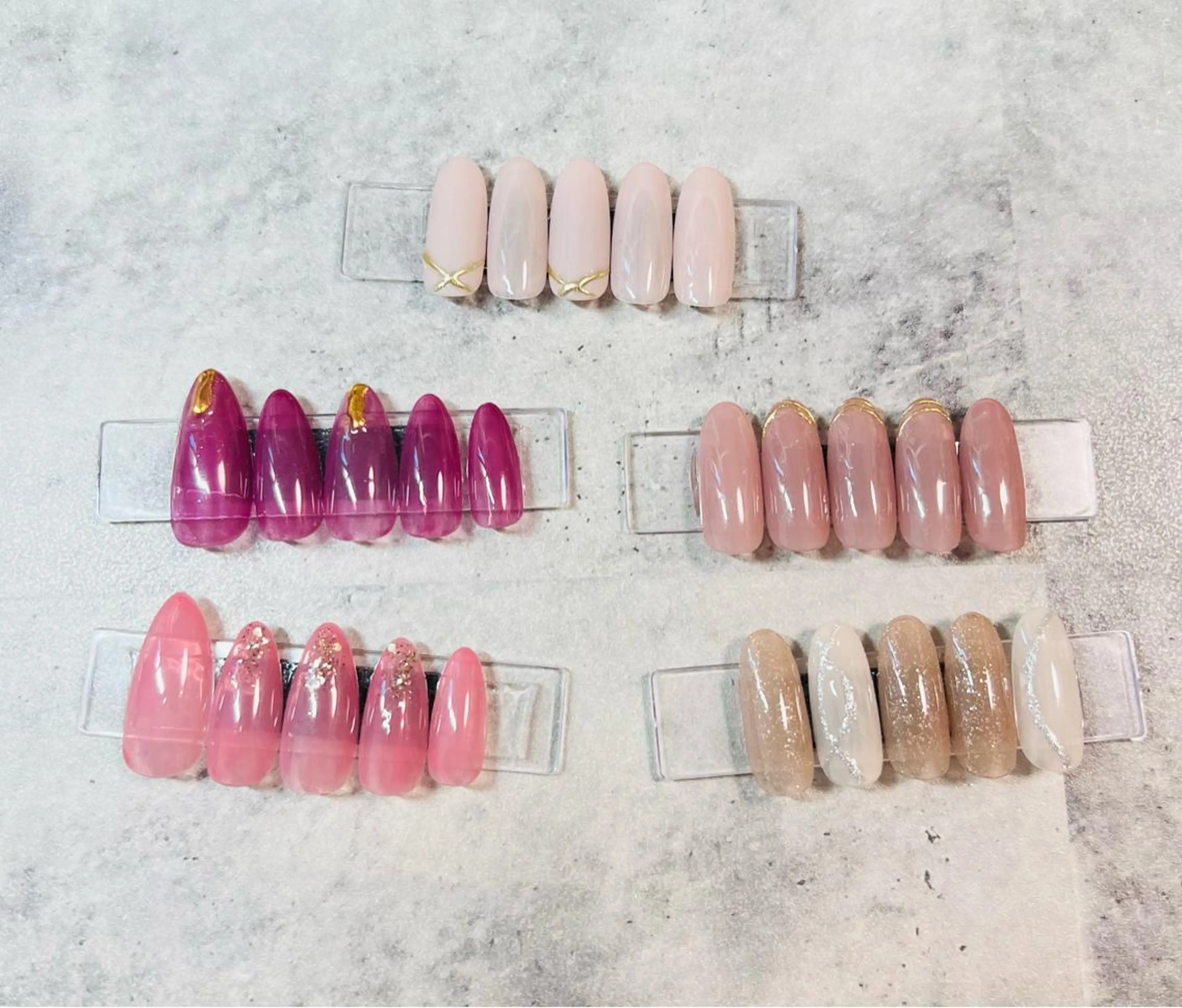 ネイル オフィスネイル N.plus NaiLのネイルデザイン