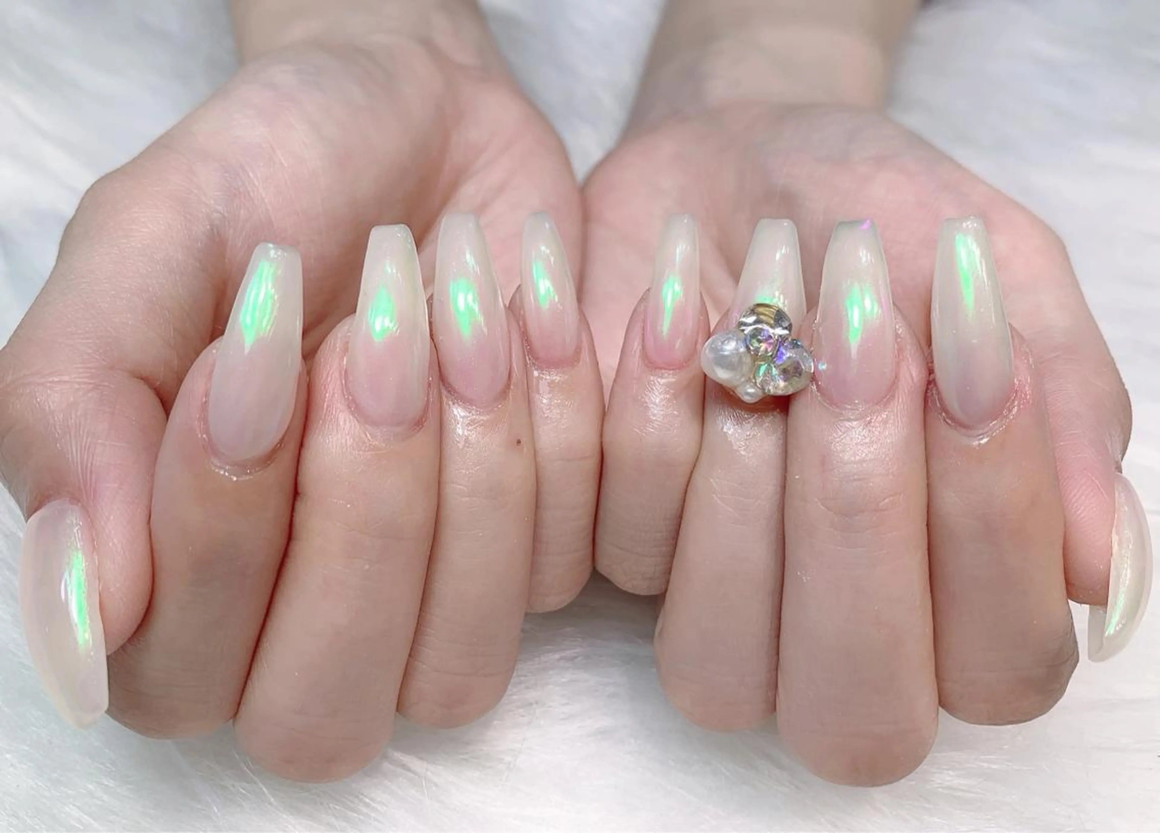 ロング ネイル CC Nail Salonのネイルデザイン