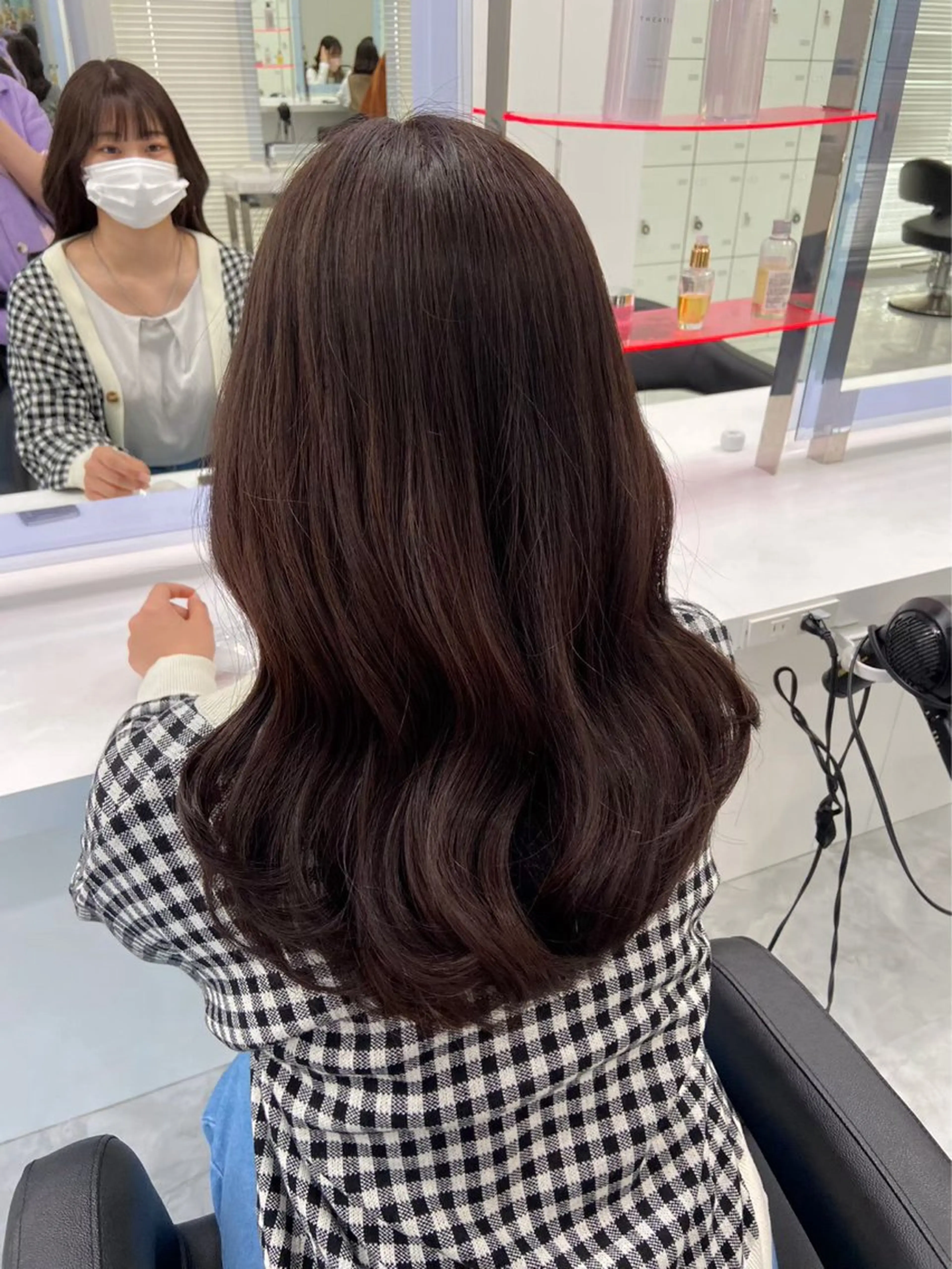 ロング カラー ヘアアレンジ ブリーチ 透明感カラー ブリーチなしカラー 髪質改善 似合わせカット 🩵ダメージレス艶感 ハイトーン🩷のヘアスタイル