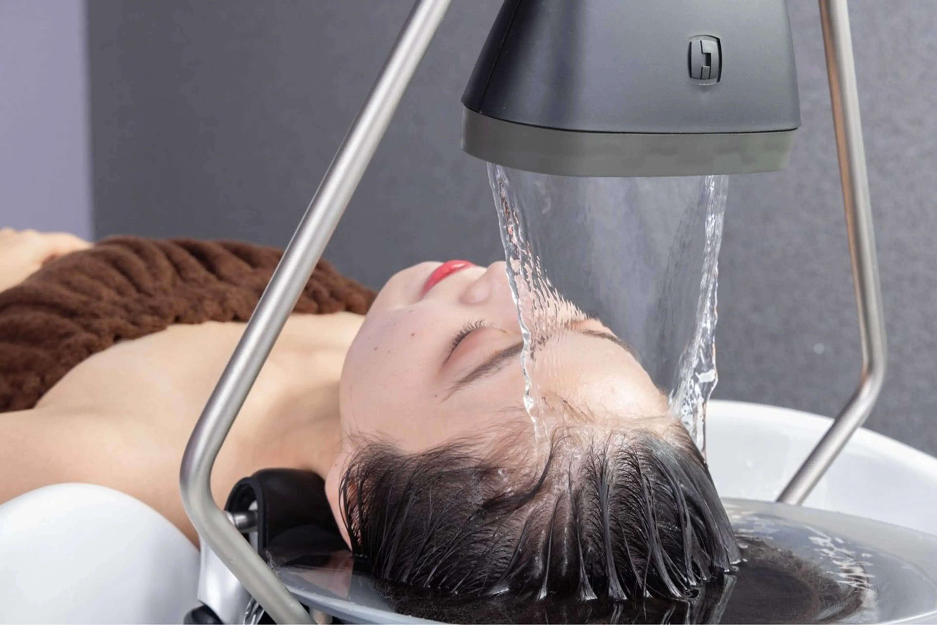 ミディアム カラー パーマ ヘアアレンジ メンズ トリートメント トリートメント ヘッドスパ ヘアセット LAVENDIA 初音のヘアスタイル