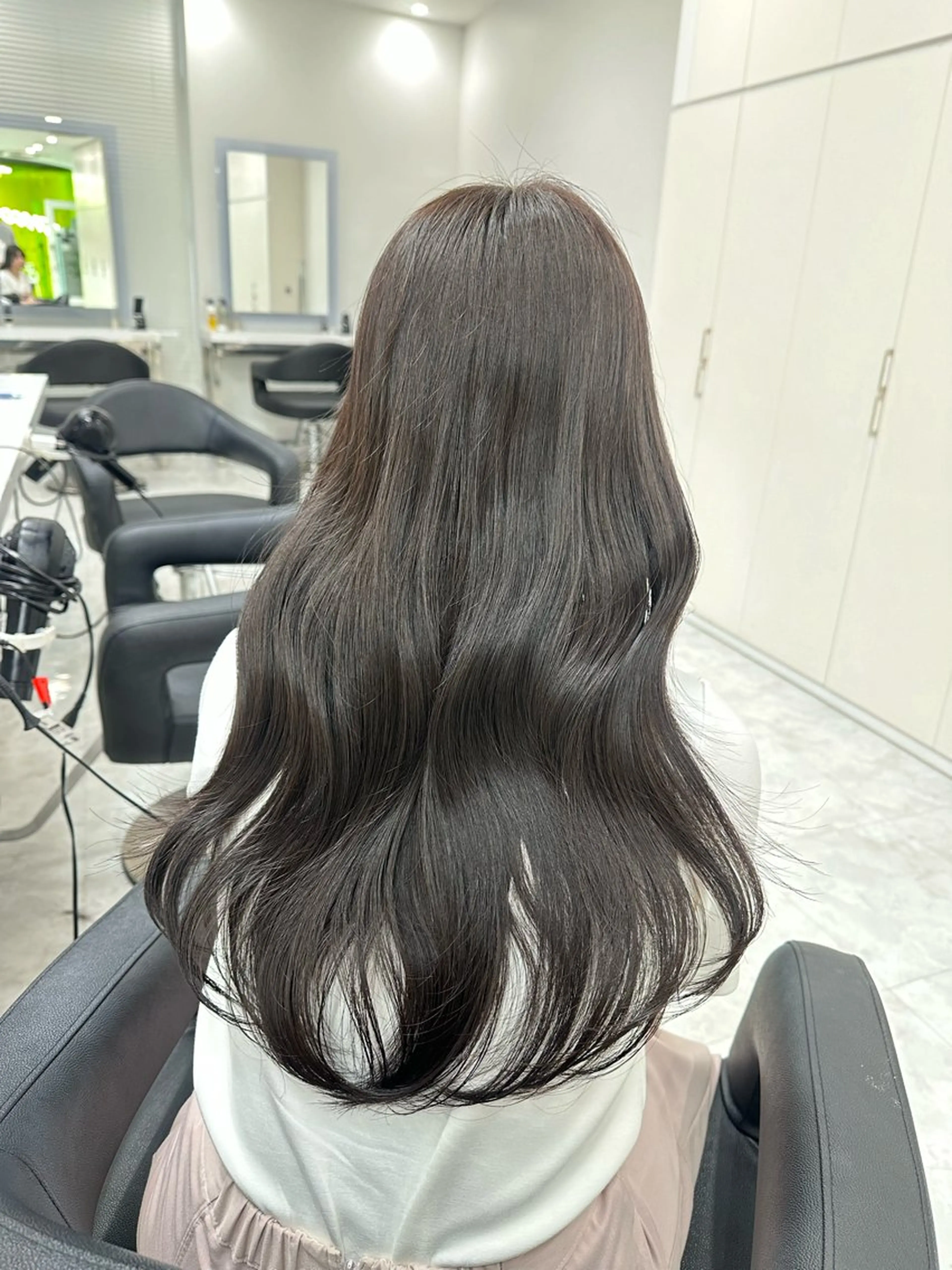 ロング ヘアカラー トリートメント EARTH日吉店所属・🌼リナ🌼赤み消し オリーブ/ブラウンのヘアスタイル
