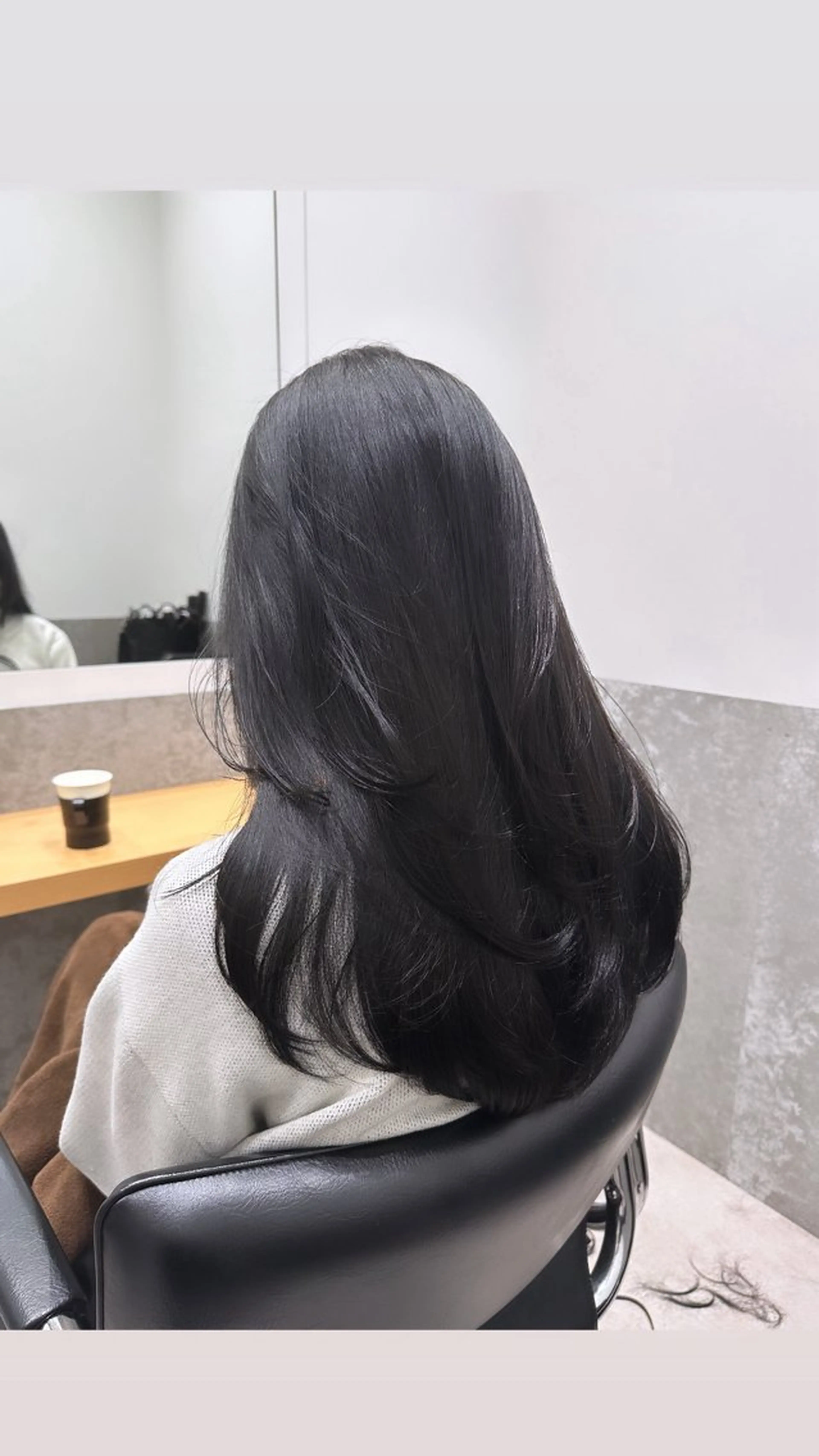 ロング カラー 人気のレイヤーカット TAROのヘアスタイル