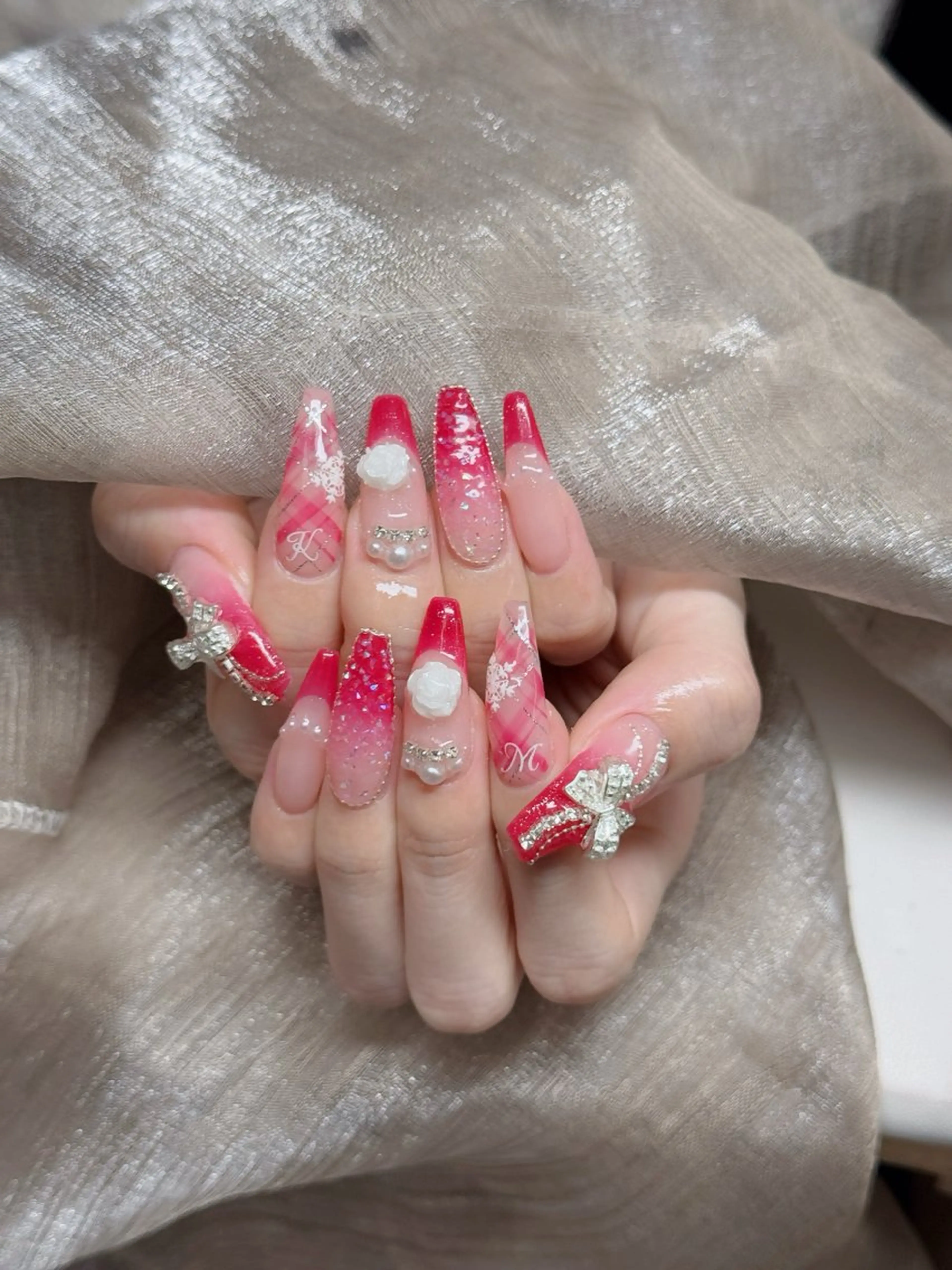ネイル ロングネイル マグネットネイル リボン 夏ネイル スーパーロングネイル ハンドネイル Hani nailsalonのネイルデザイン
