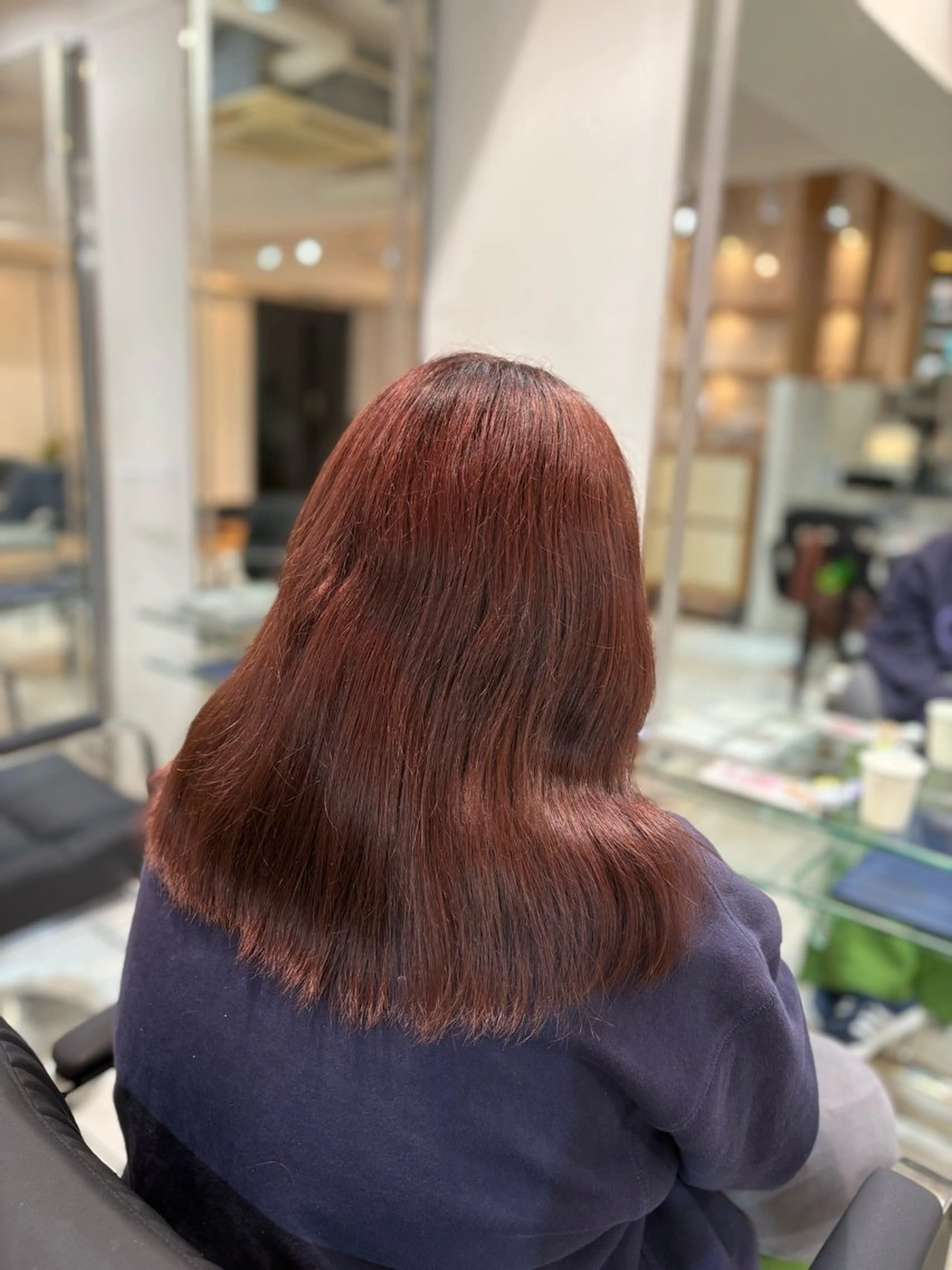 カラー ヘアカラー insence glue所属・スタイリストデビュー 間近/小林眞澄のヘアスタイル