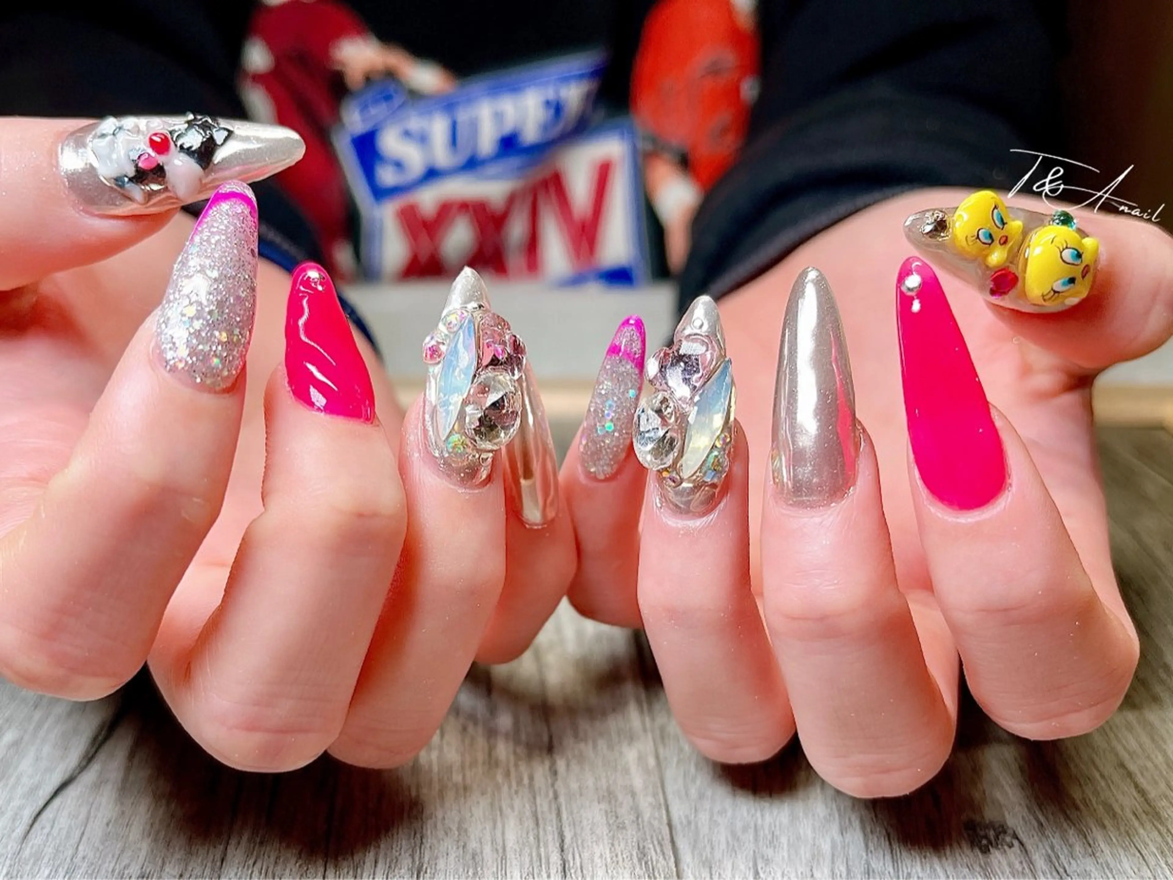 ネイル 長さ出し ジェルネイル ピンク スカルプネイル シルバー ハンドネイル T&A nailのネイルデザイン